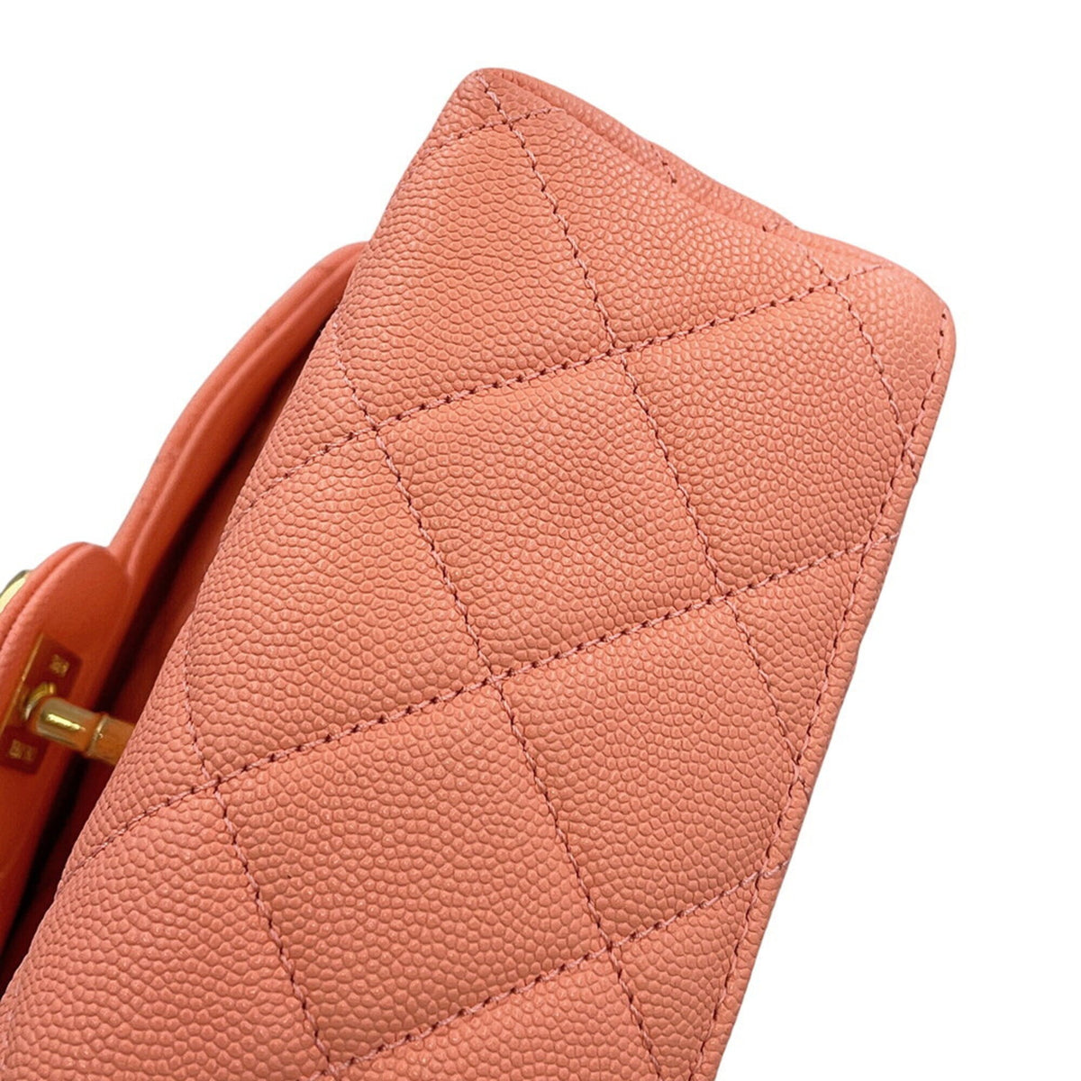 Chanel Matelasse Salmon Pink Grained Calfskin Handbag Shoulder Bag (Pre-Owned)