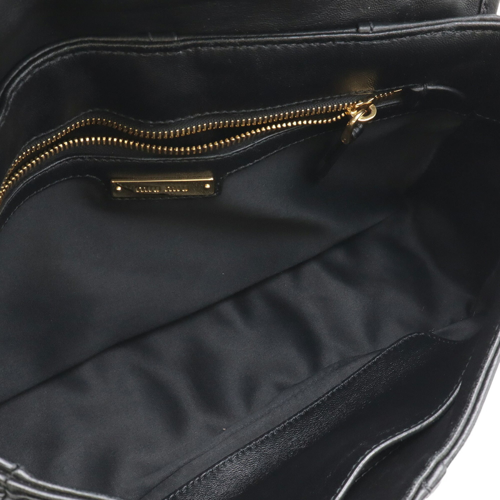Miu Miu Black Leather Clutch Bag Shoulder Bag (Pre-Owned)