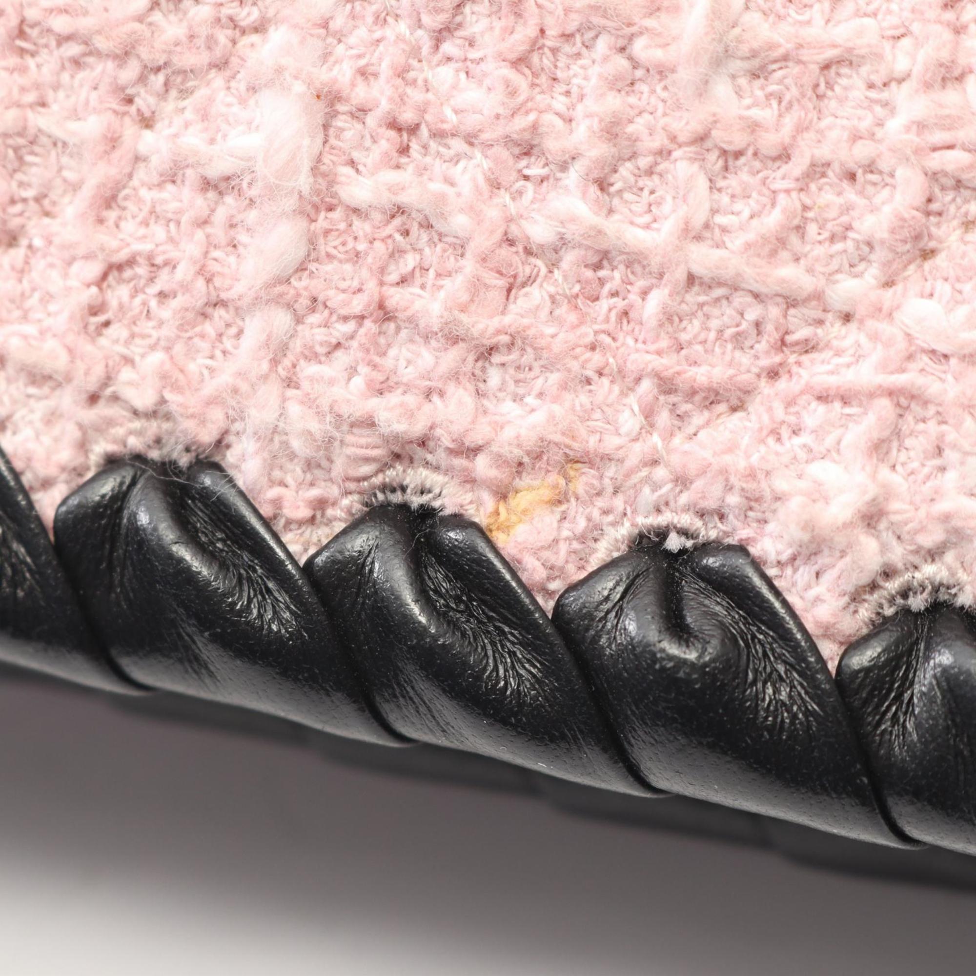 Chanel Black Pink Fabric Leather Shoulder Bag (Pre-Owned)