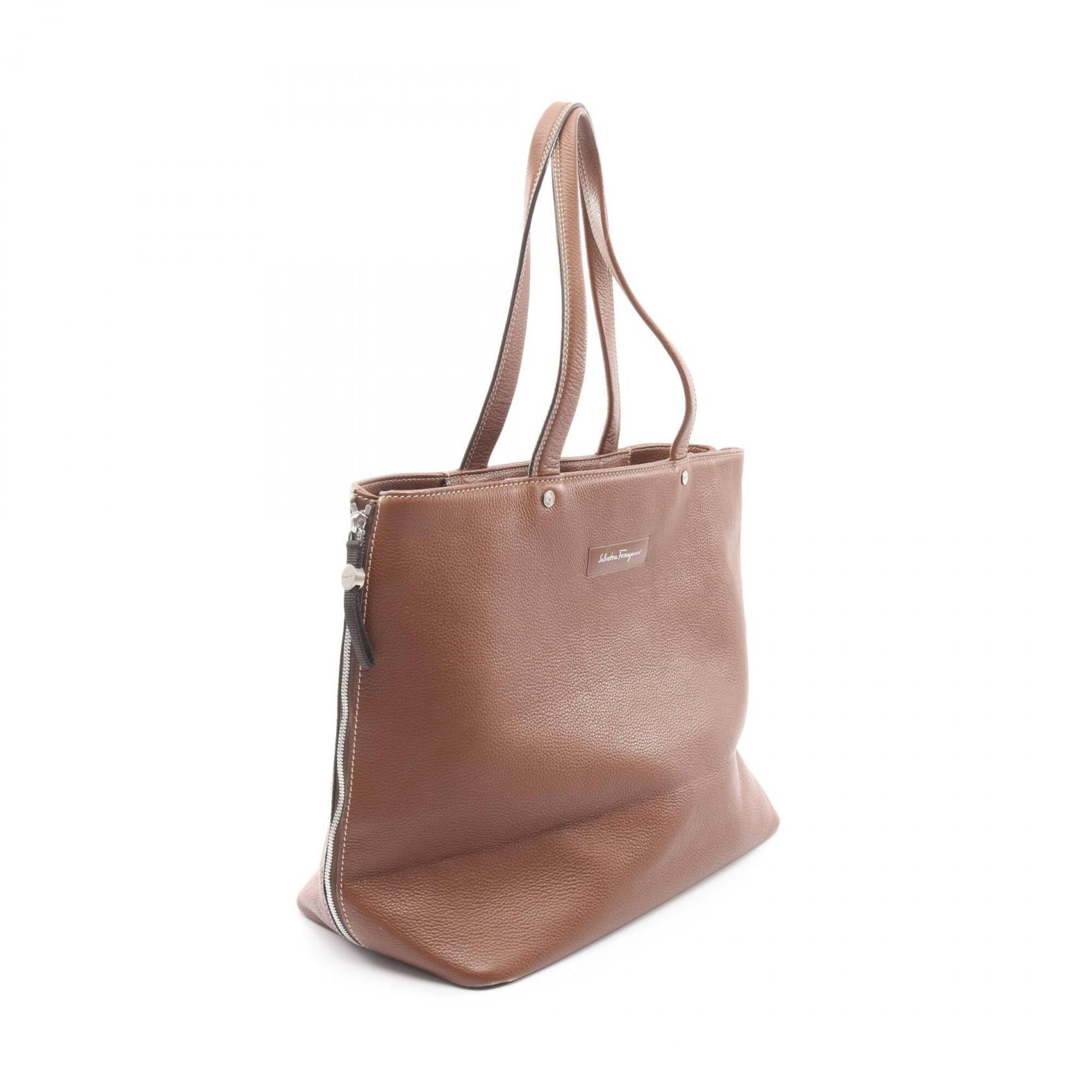 Salvatore Ferragamo Brown Leather Handbag Pouch Tote Bag (Pre-Owned)