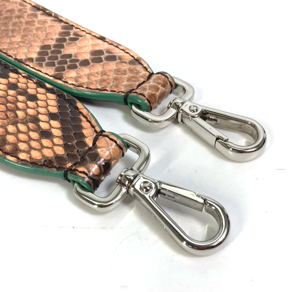 Fendi Brown Other Chain/Shoulder Wallet (Pre-Owned)