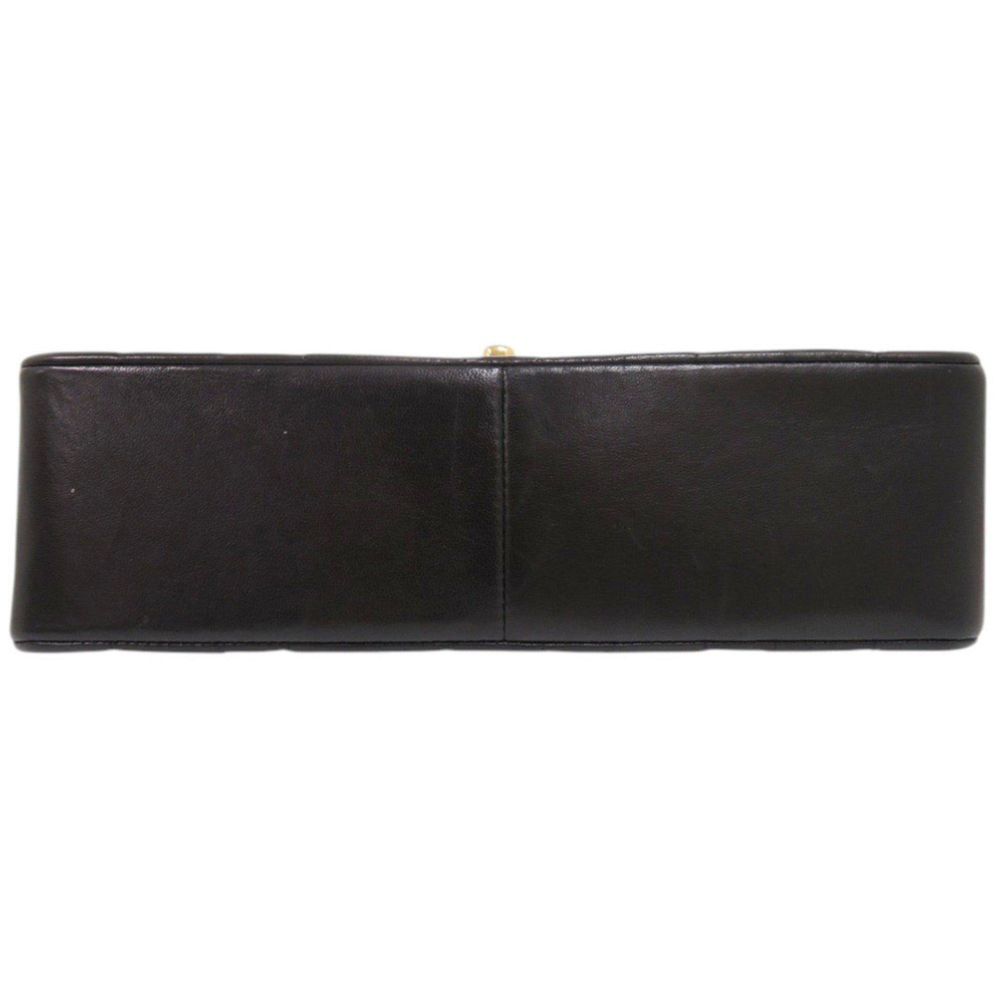 Chanel Black Leather Shoulder Bag (Pre-Owned)