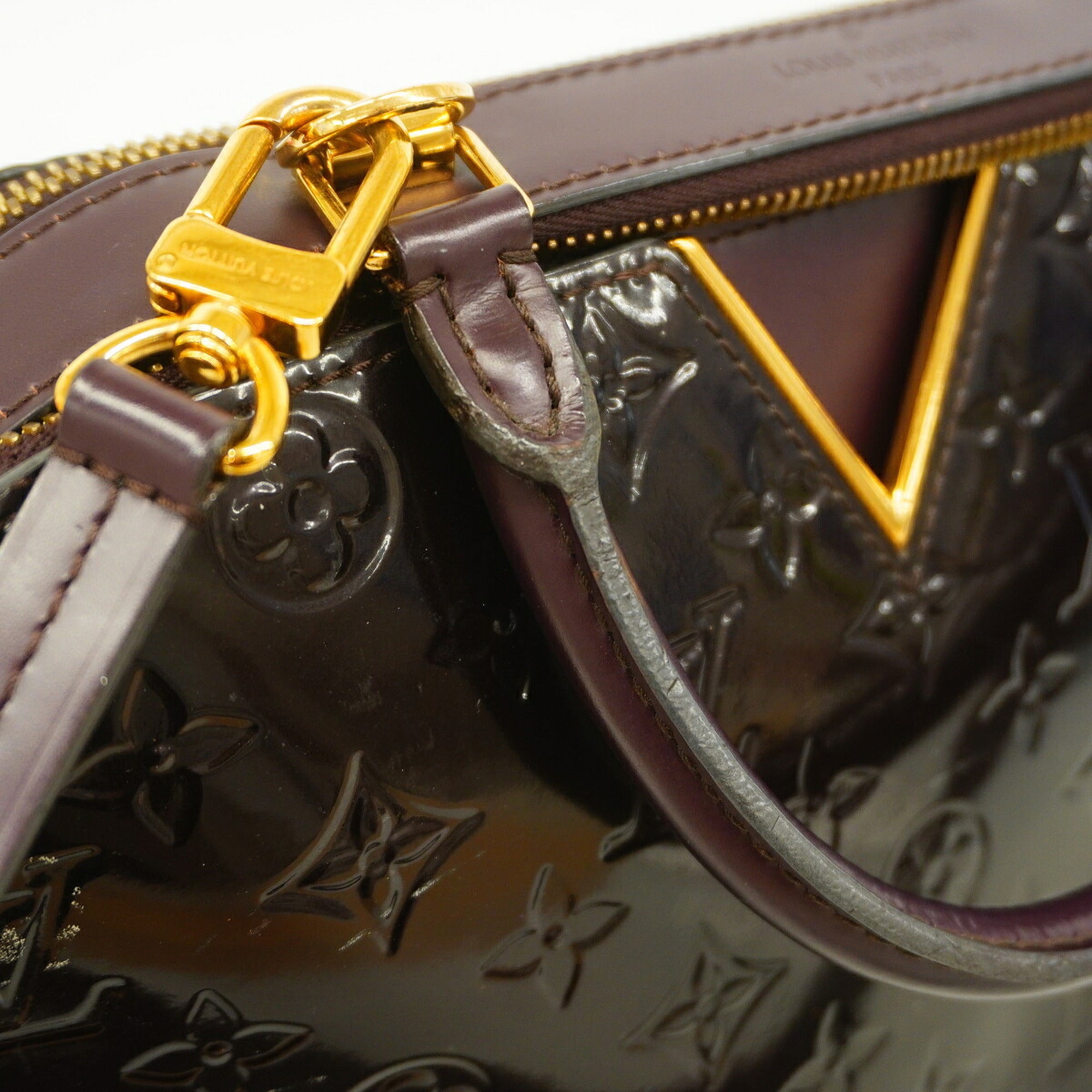 Louis Vuitton Amarante Handbag (Pre-Owned)