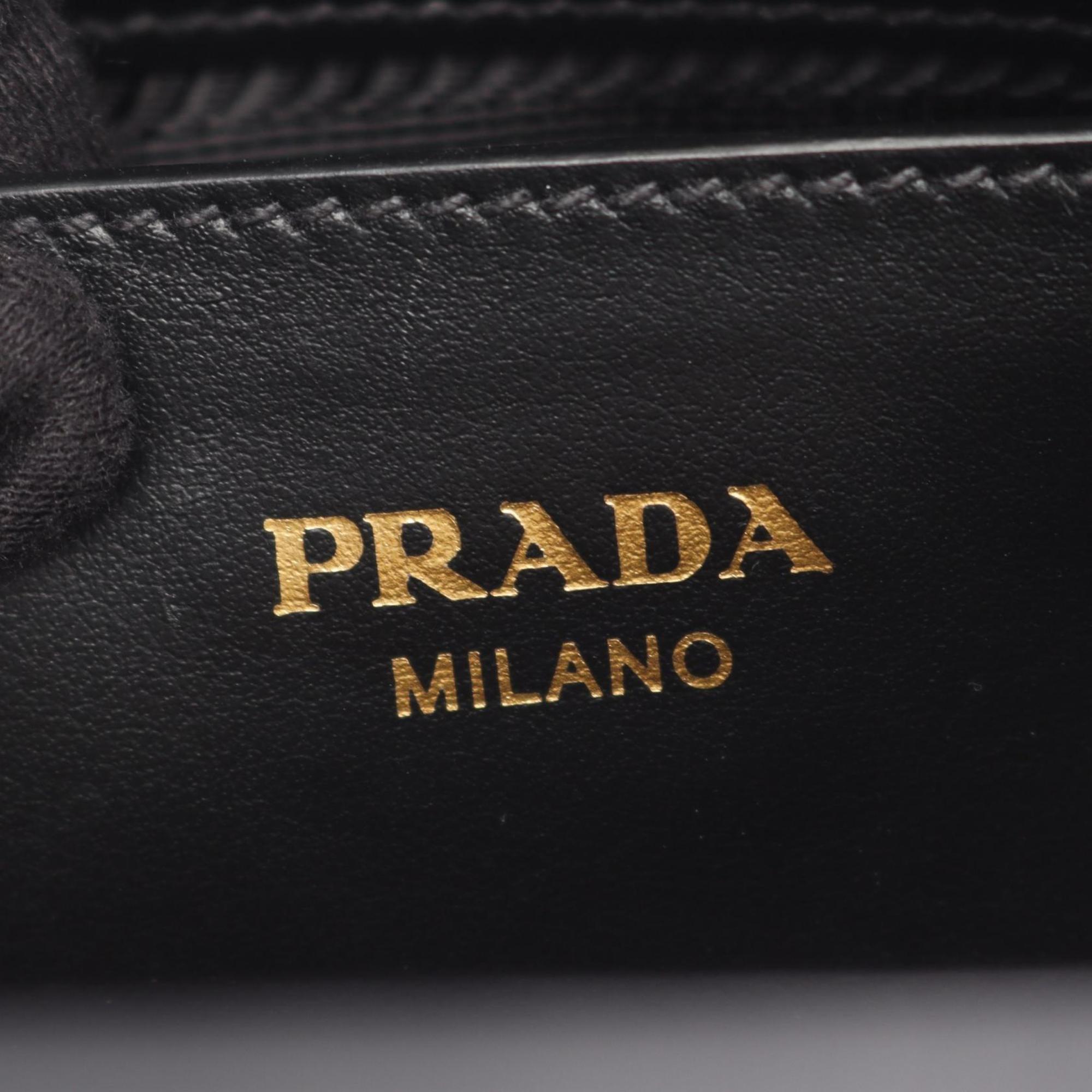 Prada Black Saffiano Handbag (Pre-Owned)