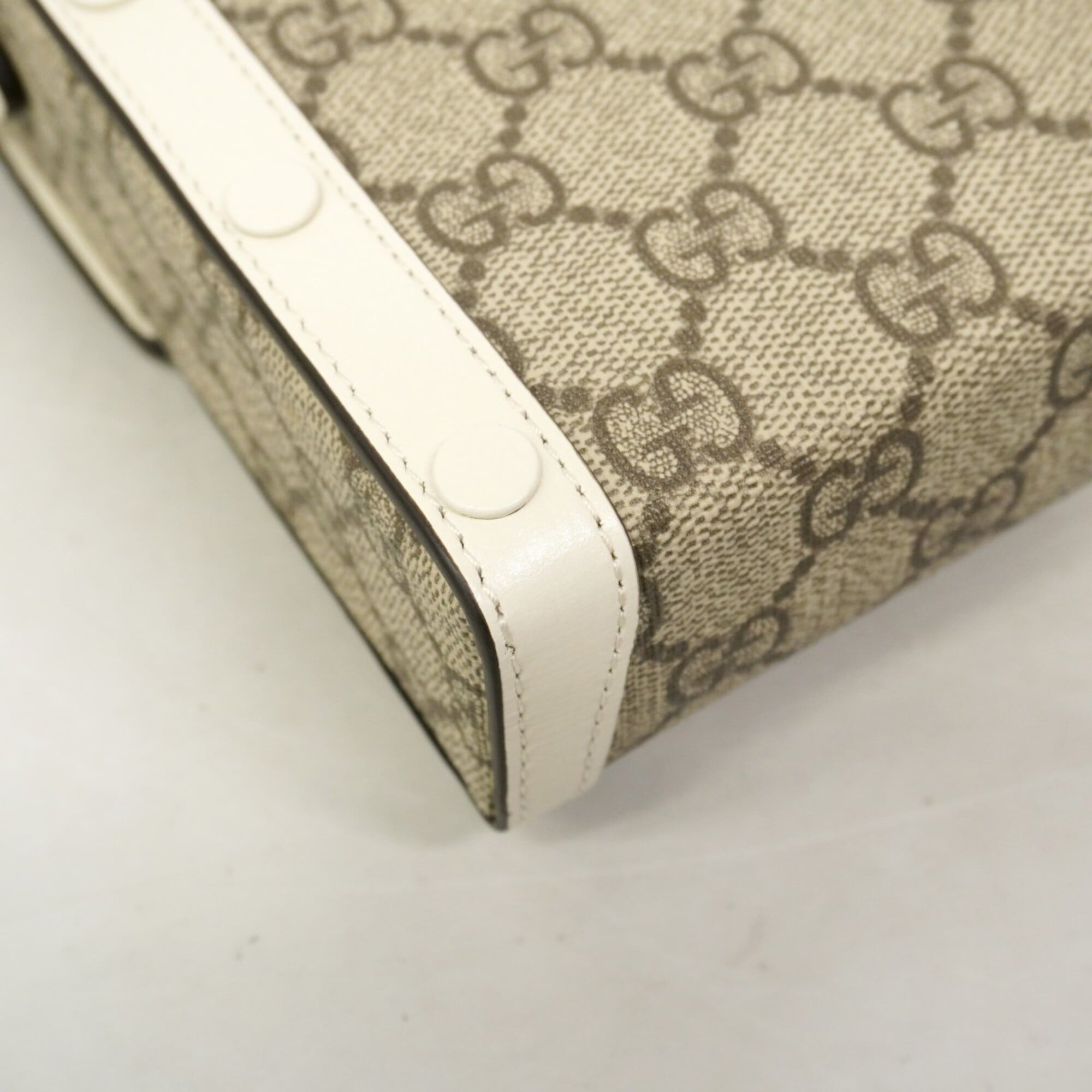 Gucci Brown White Pvc Shoulder Bag (Pre-Owned)