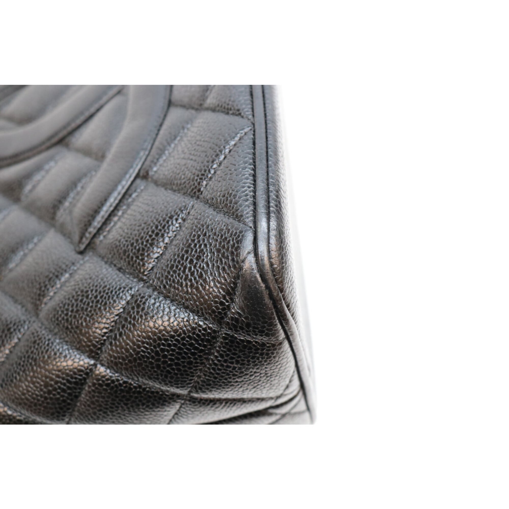 Chanel Black Grained Calfskin Tote Bag (Pre-Owned)