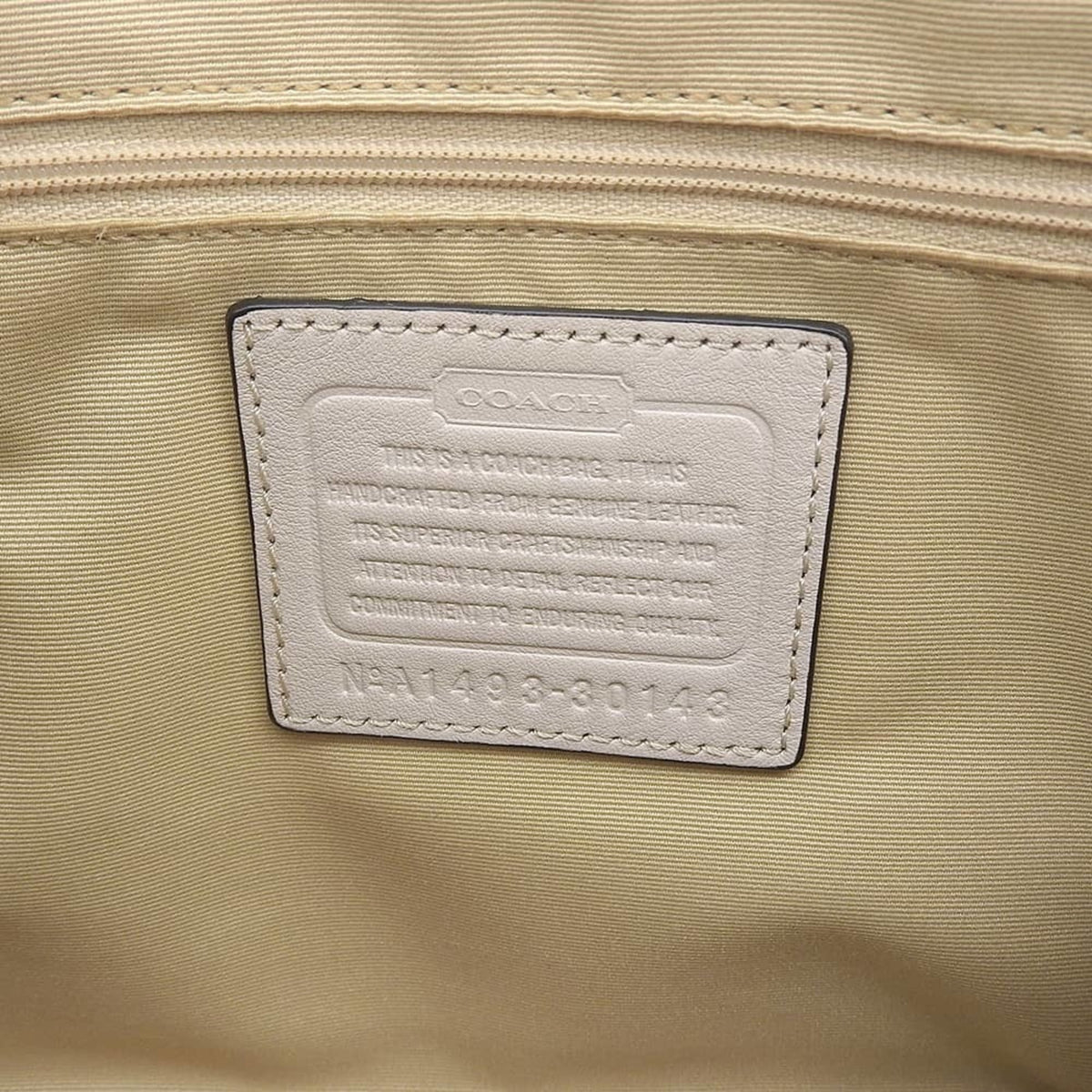 Coach Off-White Leather Handbag (Pre-Owned)