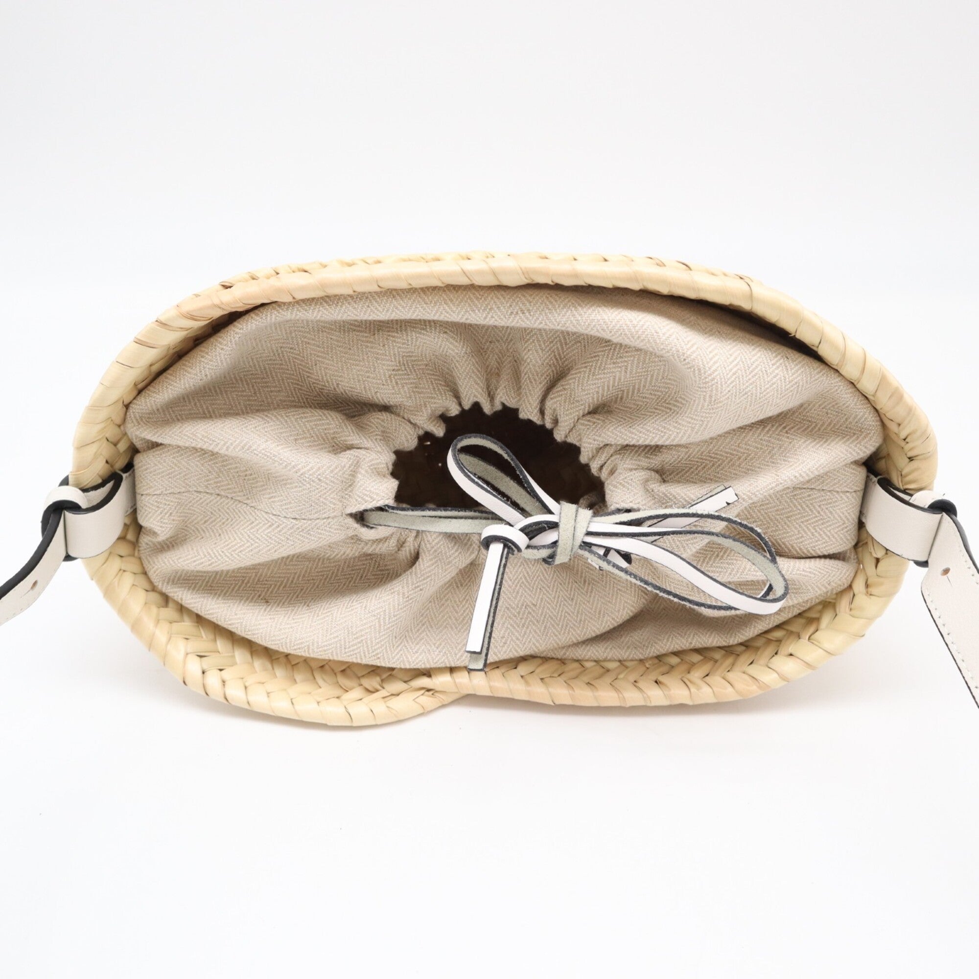 Loewe Beige White Leather Handbag (Pre-Owned)