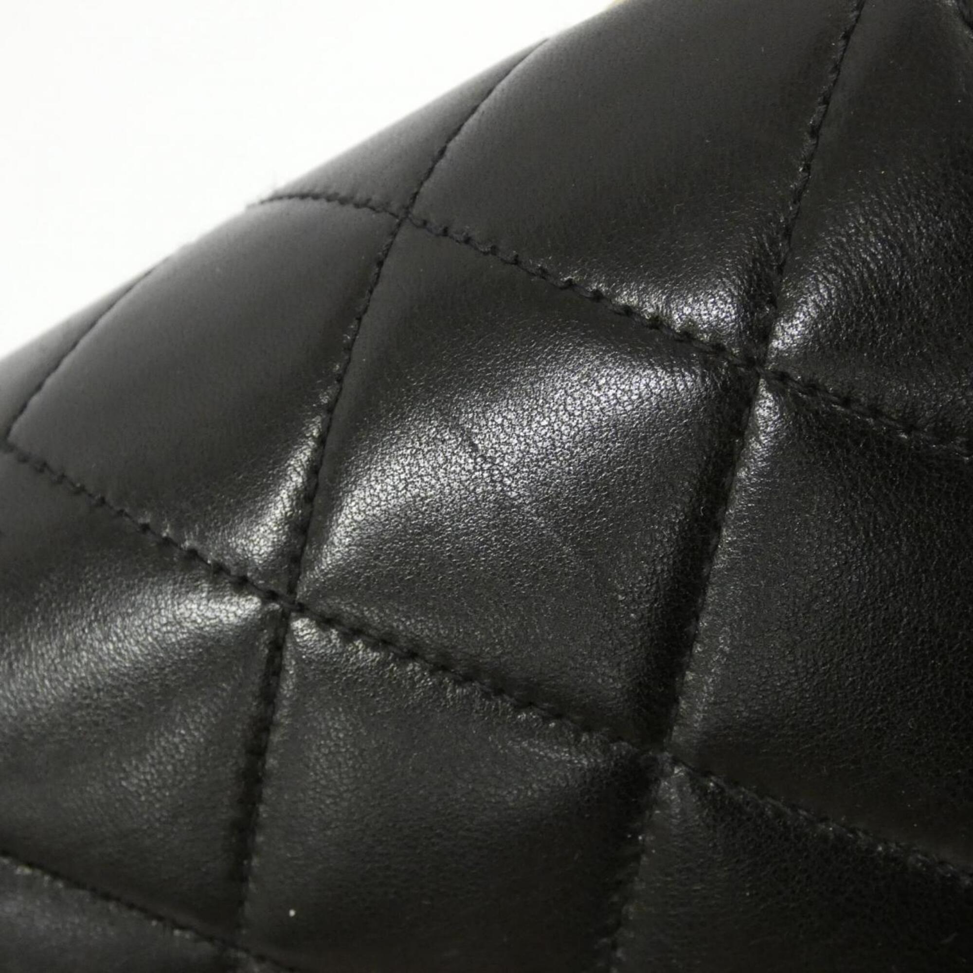 Chanel Black Bordeaux Leather Shoulder Bag (Pre-Owned)