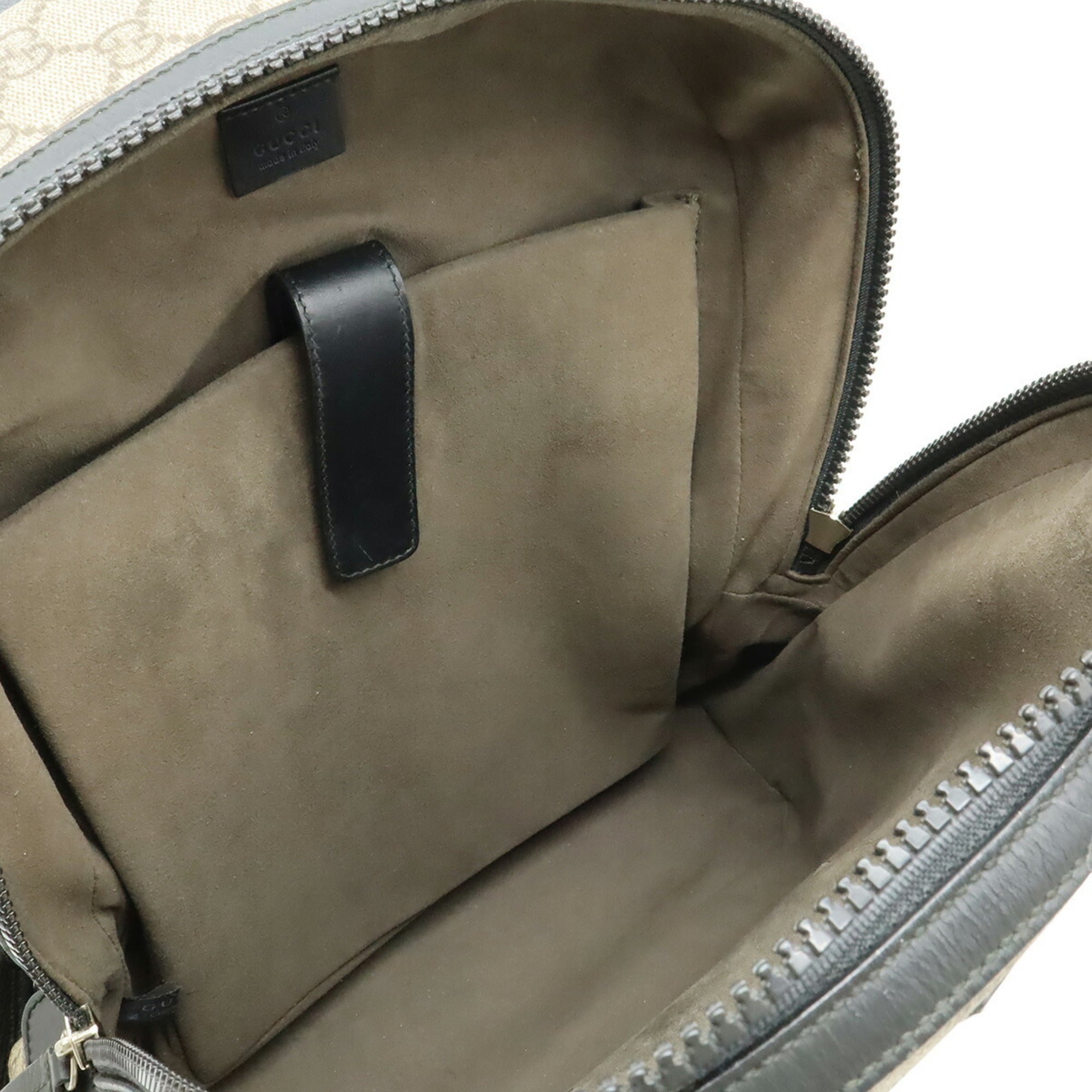 Gucci Beige Black Gg Supreme Backpack (Pre-Owned)