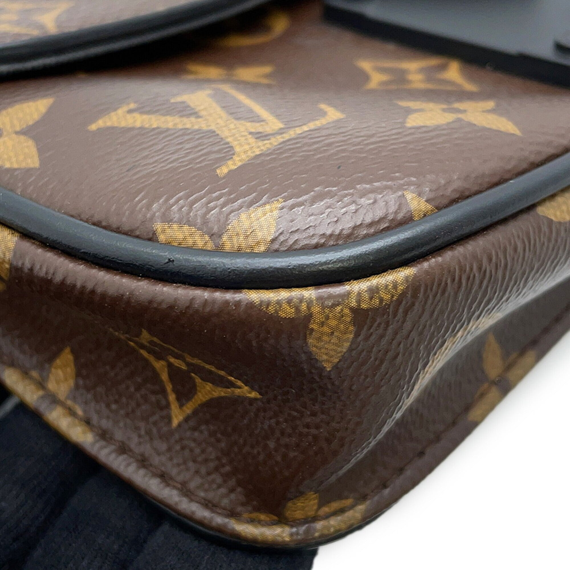 Louis Vuitton Monogram Macassar Noir Monogram Handbag Sling Bag (Pre-Owned)