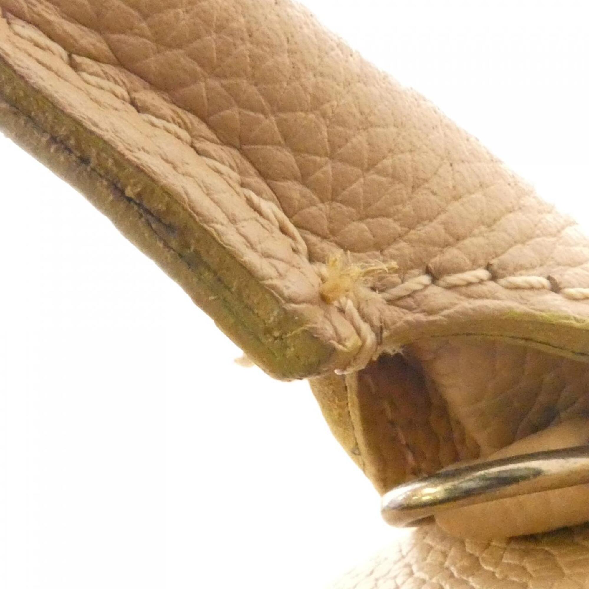 Chanel Beige Leather Shoulder Bag (Pre-Owned)
