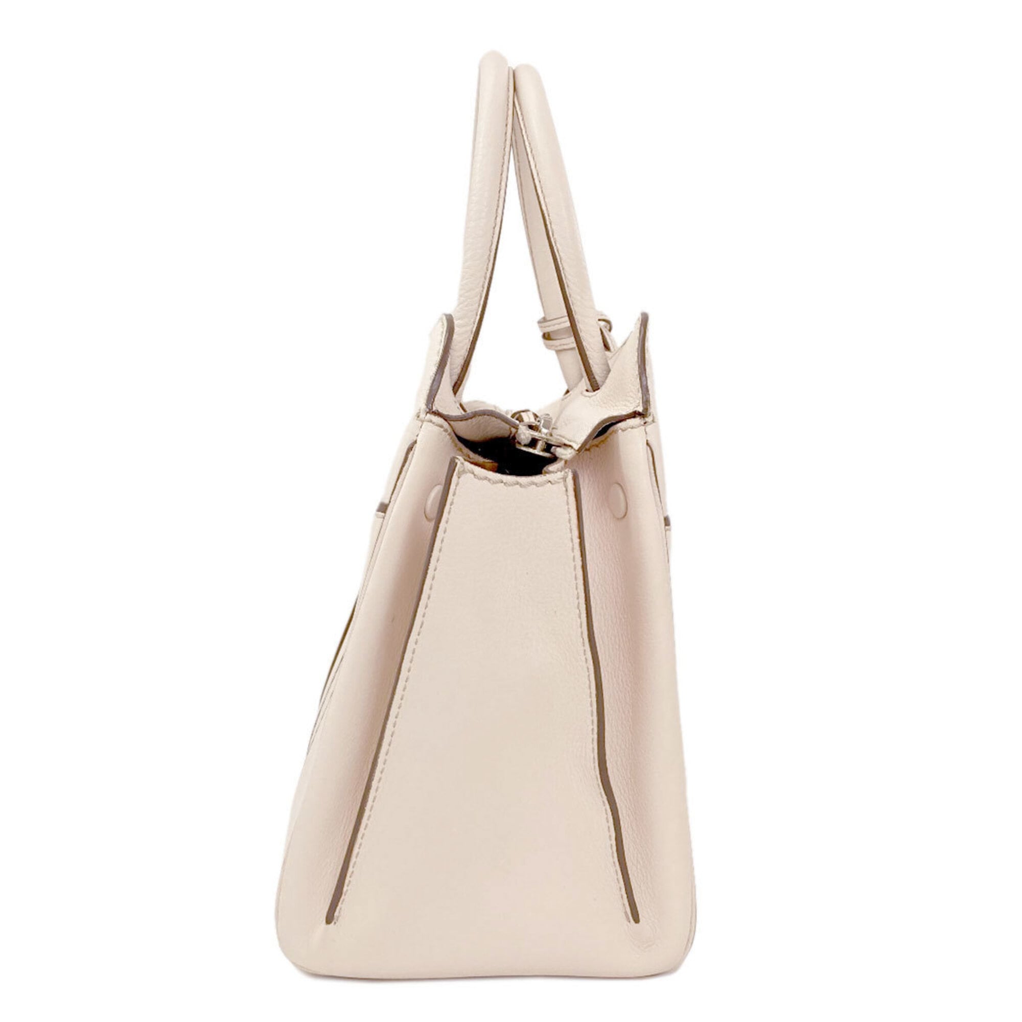 Tod's White Leather Tote Bag (Pre-Owned)