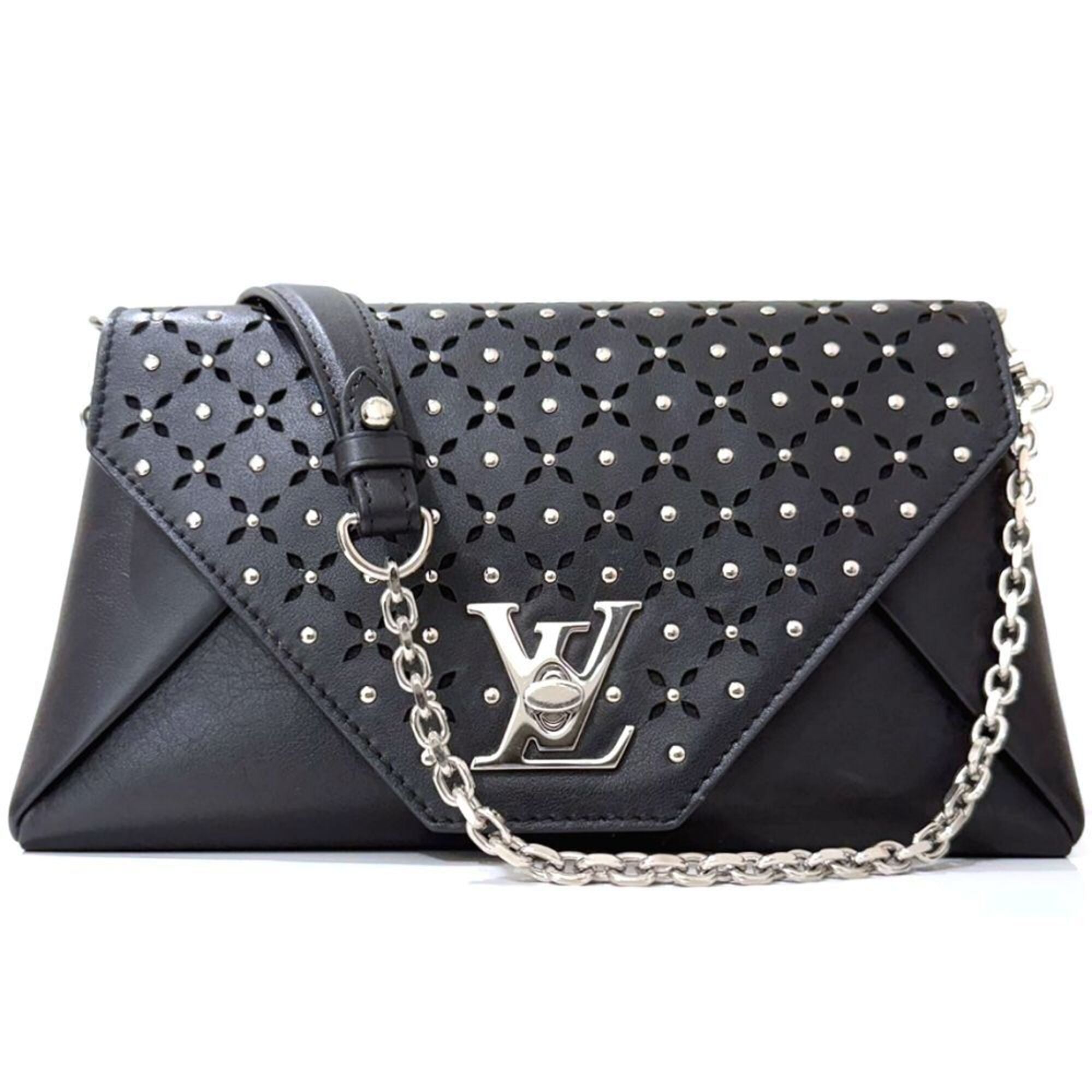 Louis Vuitton Black Leather Shoulder Bag (Pre-Owned)