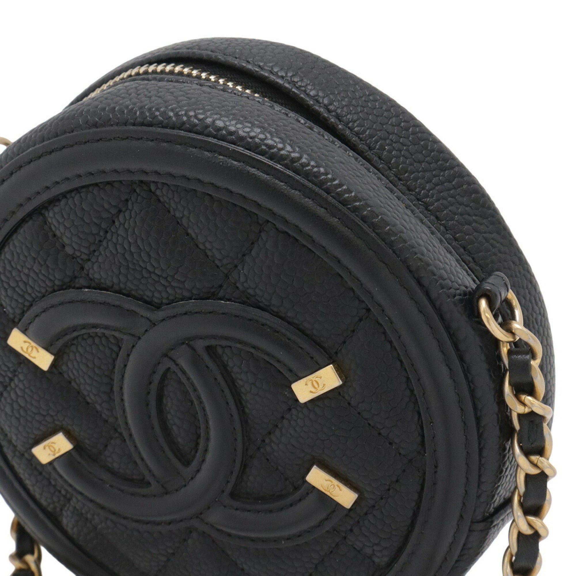 Chanel Black Grained Calfskin Pochette (Pre-Owned)