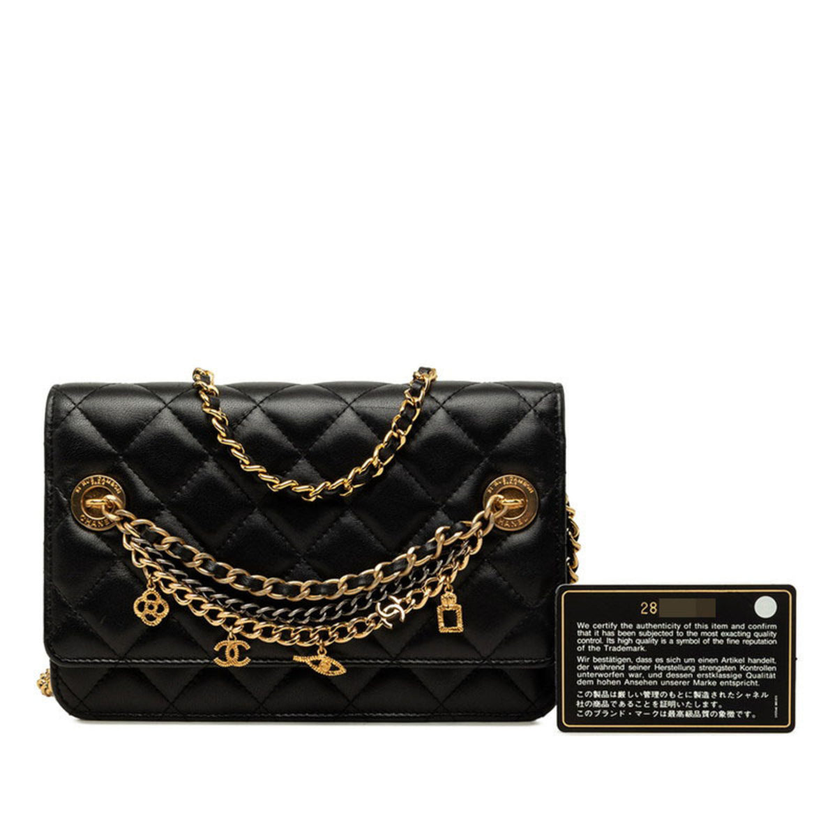 Chanel Matelasse Black Leather Shoulder Bag (Pre-Owned)