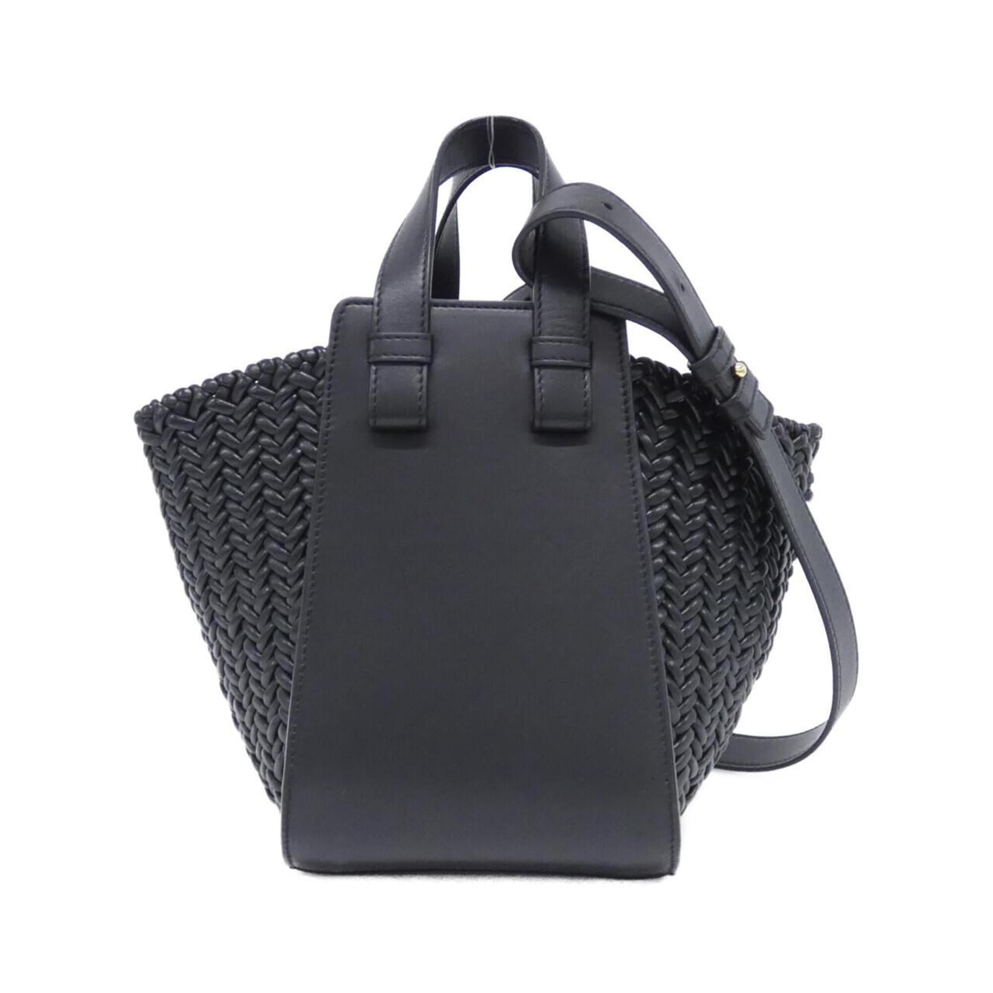Loewe Black Leather Shoulder Bag (Pre-Owned)