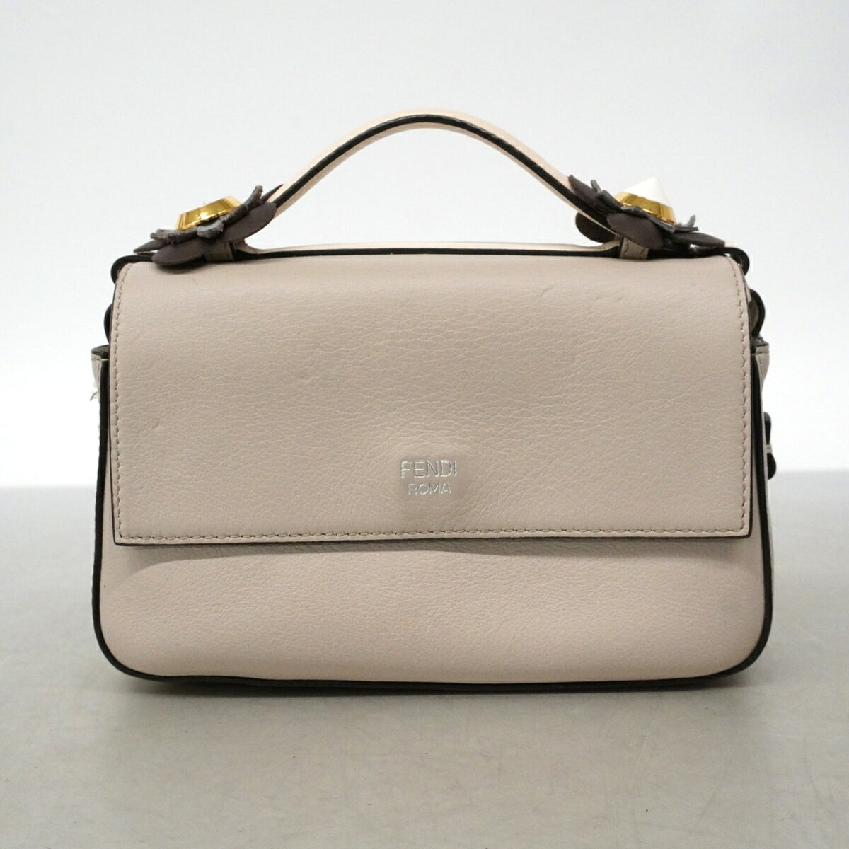 Fendi Gray Ivory Leather Handbag (Pre-Owned)