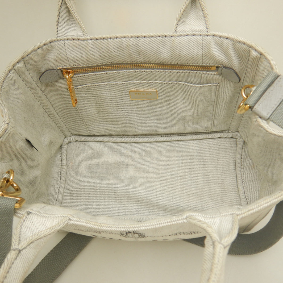 Prada Canapa Bianco Canapa Tote Bag (Pre-Owned)