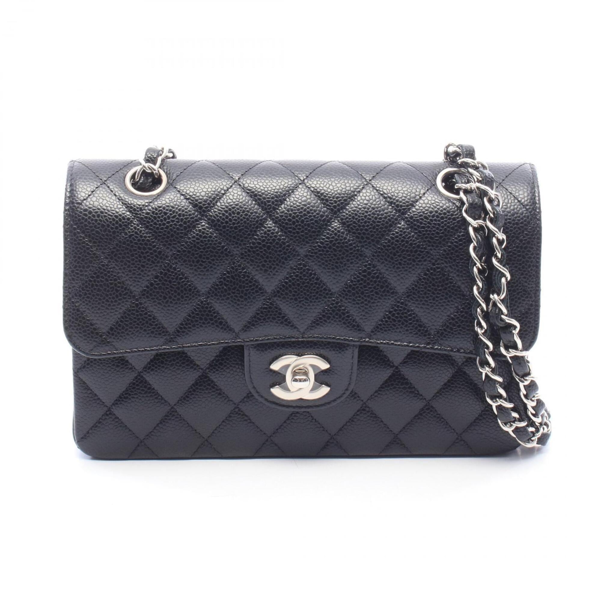 Chanel Black Grained Calfskin Handbag Shoulder Bag (Pre-Owned)