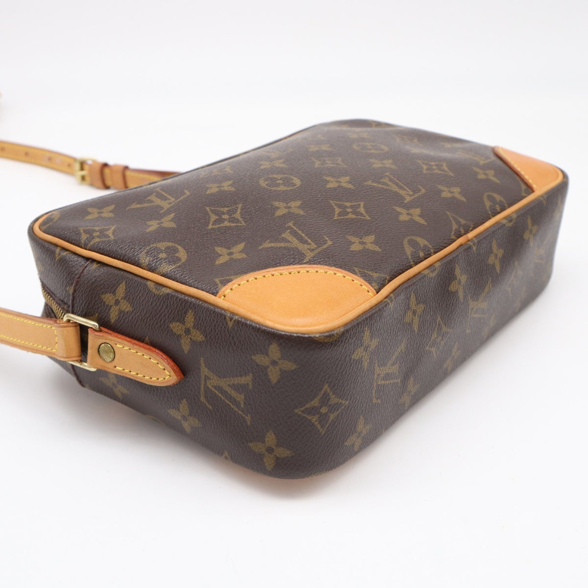Louis Vuitton Beige Brown Monogram Coated Canvas Leather Shoulder Bag (Pre-Owned)