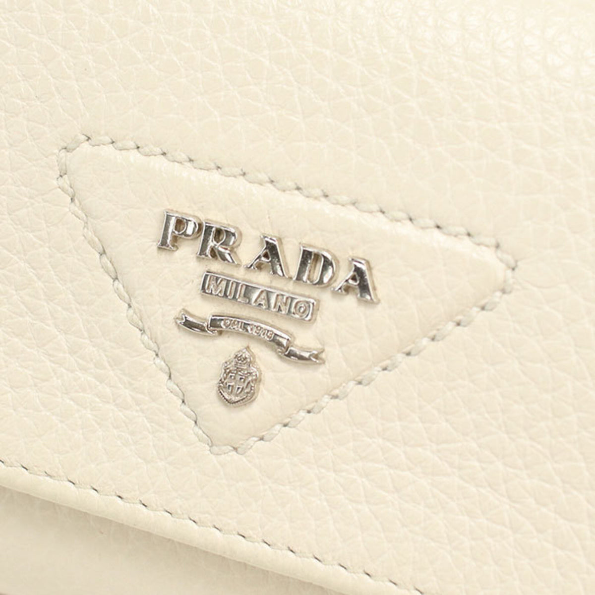 Prada White Leather Wallet (Tri-Fold) (Pre-Owned)