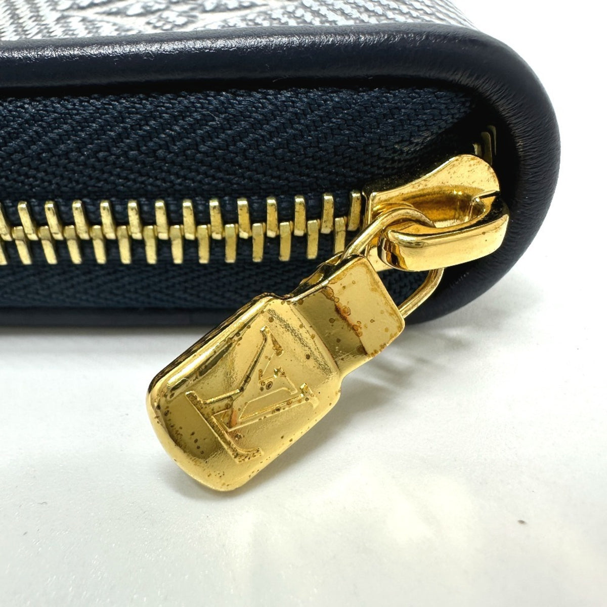Louis Vuitton Monogram Galle Monogram Navy Monogram Coin Purse/Coin Case (Pre-Owned)