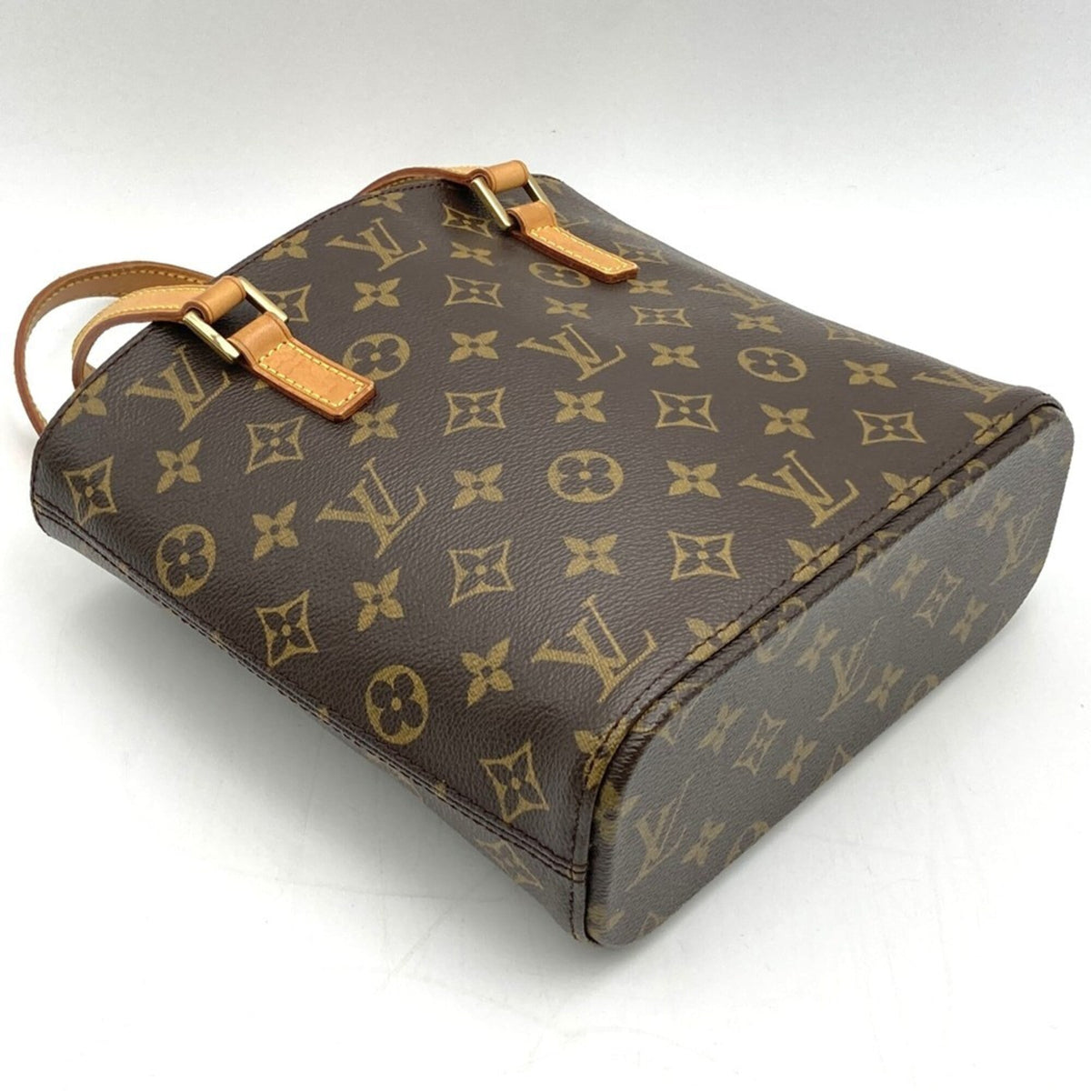 Louis Vuitton Brown Monogram Canvas Handbag (Pre-Owned)