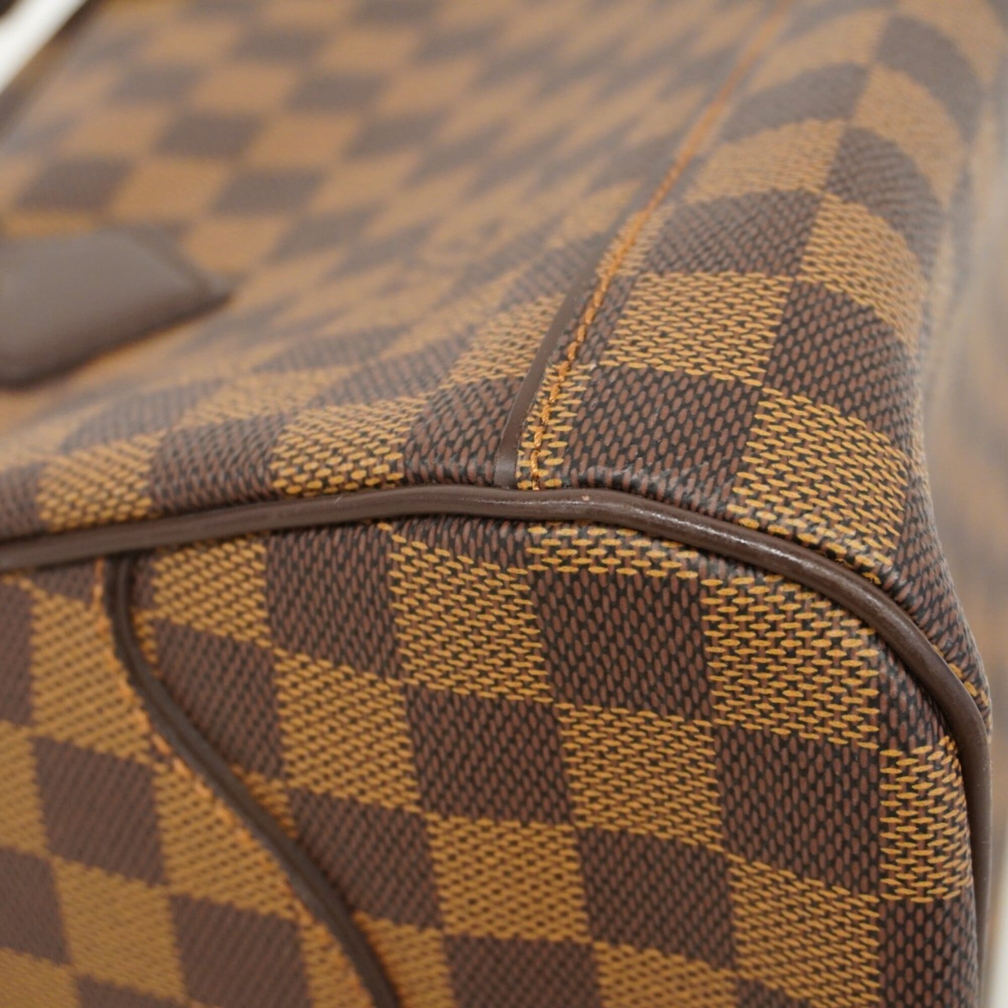 Louis Vuitton Ebene Handbag (Pre-Owned)