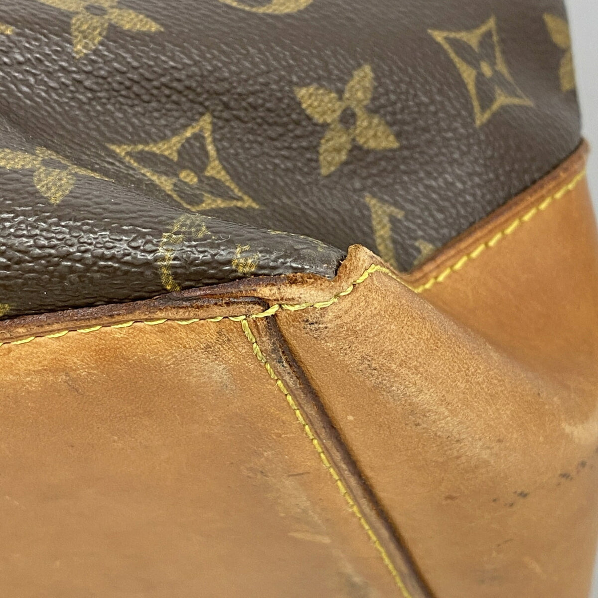 Louis Vuitton Brown Tote Bag (Pre-Owned)