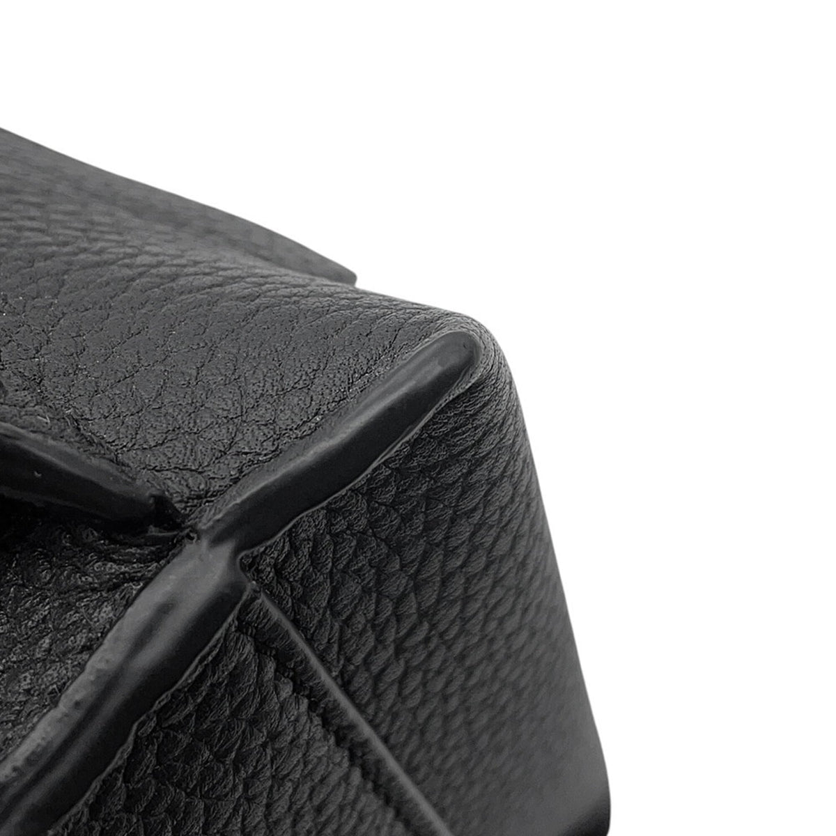 Loewe Black Leather Handbag Sling Bag (Pre-Owned)