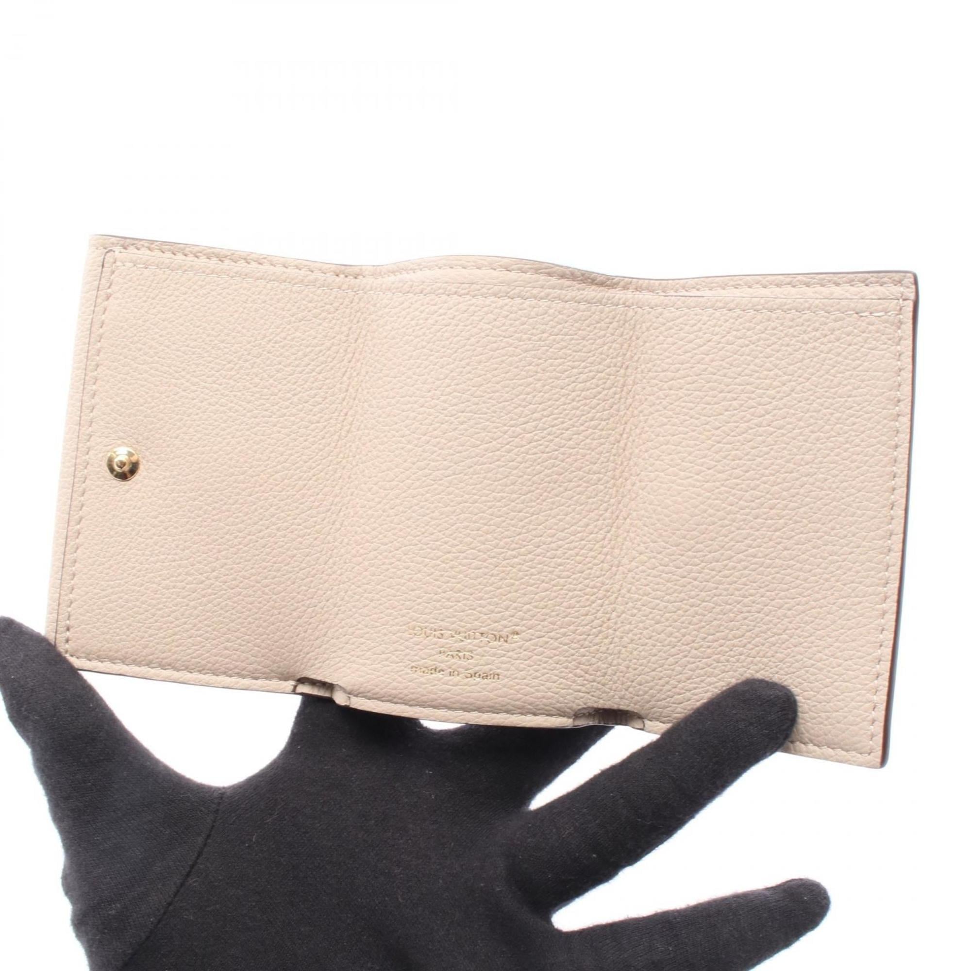 Louis Vuitton Beige Grayish Leather Wallet (Tri-Fold) (Pre-Owned)