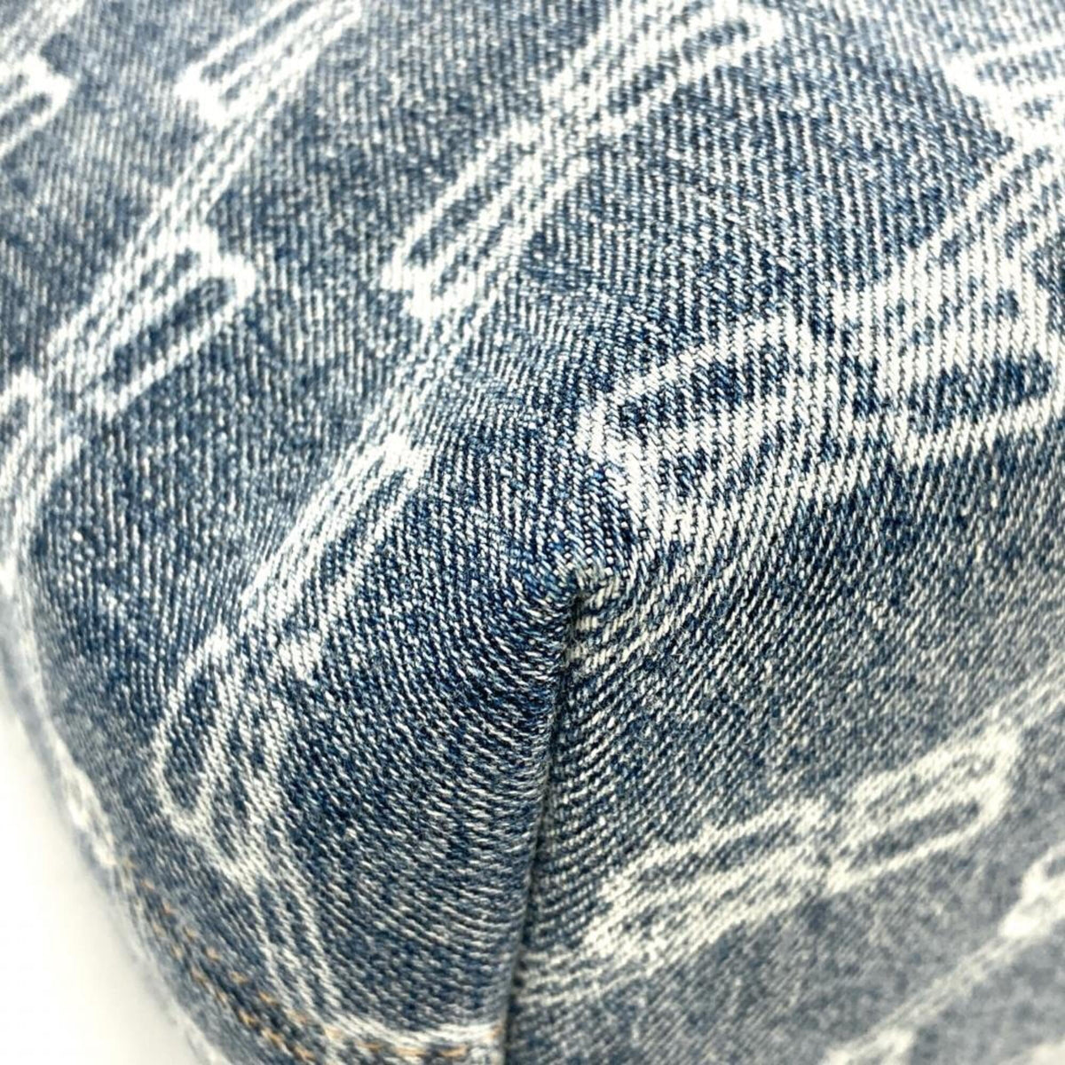Balenciaga Blue Denim Handbag (Pre-Owned)
