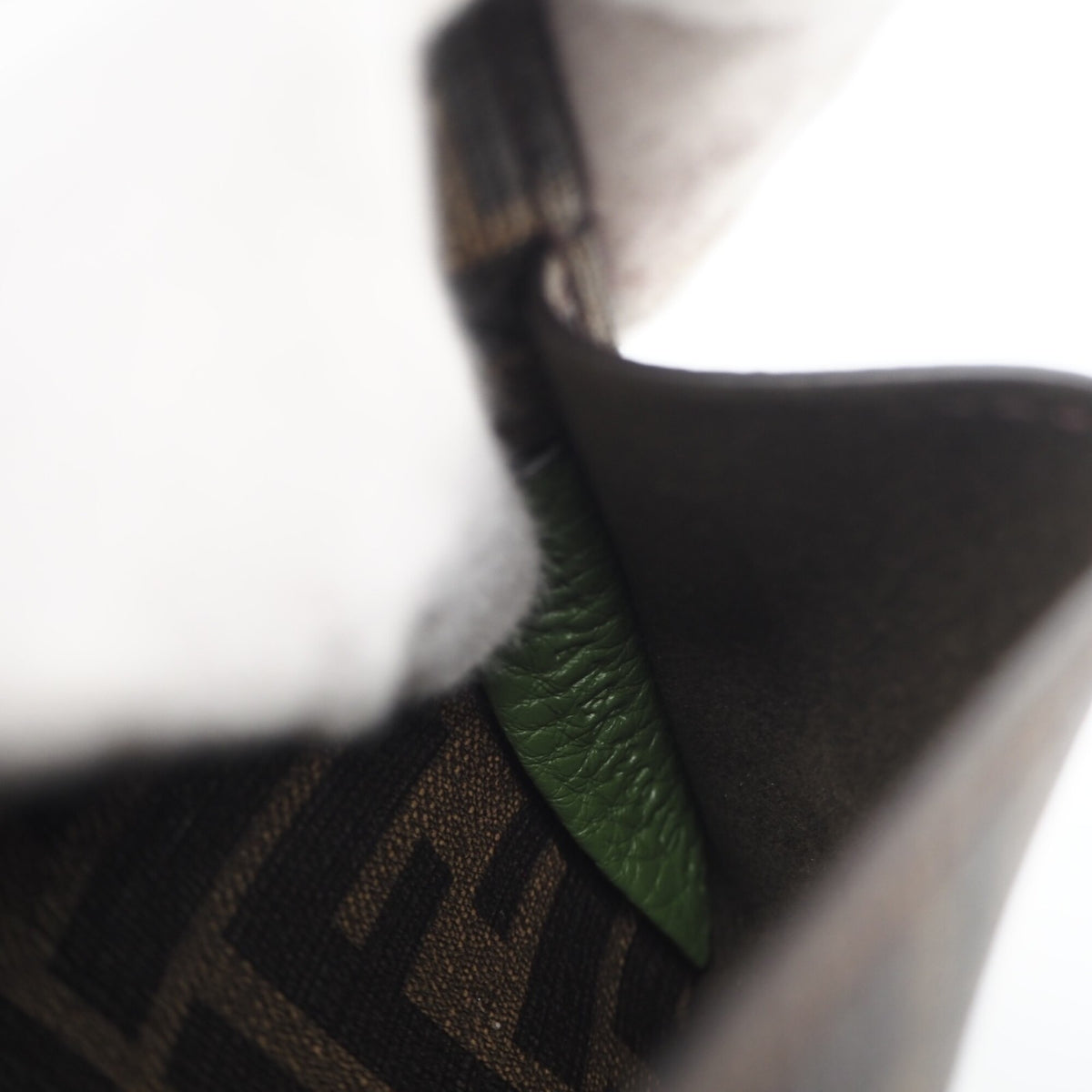 Fendi Selleria Green Leather Handbag (Pre-Owned)