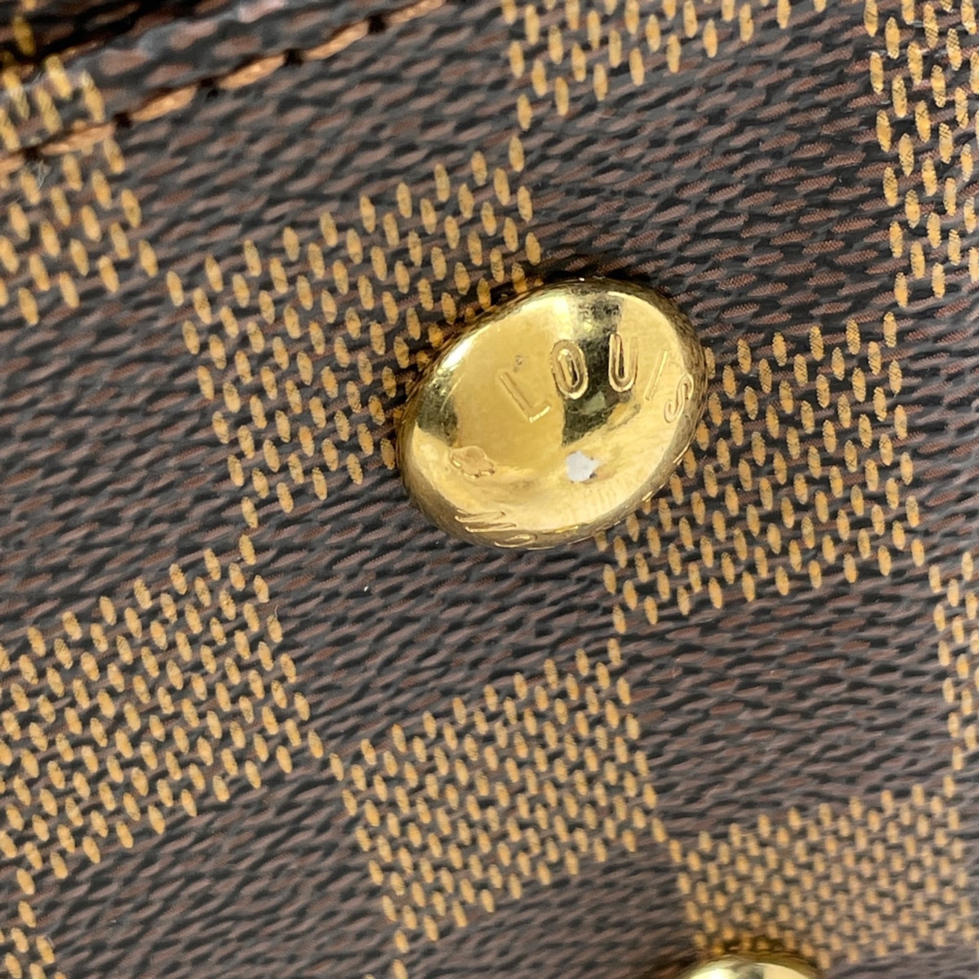 Louis Vuitton Brown Damier Canvas Handbag (Pre-Owned)