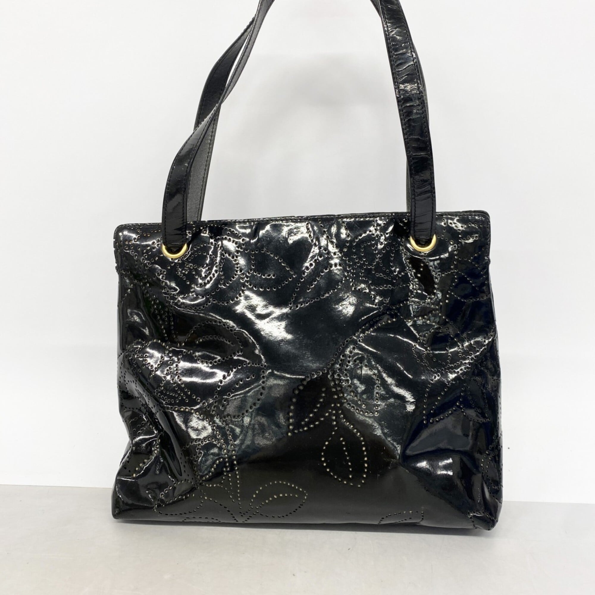 Chanel Black Patent Leather Tote Bag (Pre-Owned)