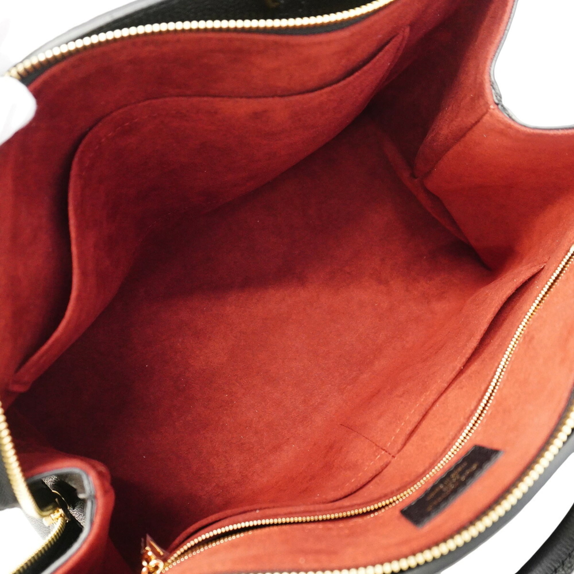 Louis Vuitton Black Handbag (Pre-Owned)