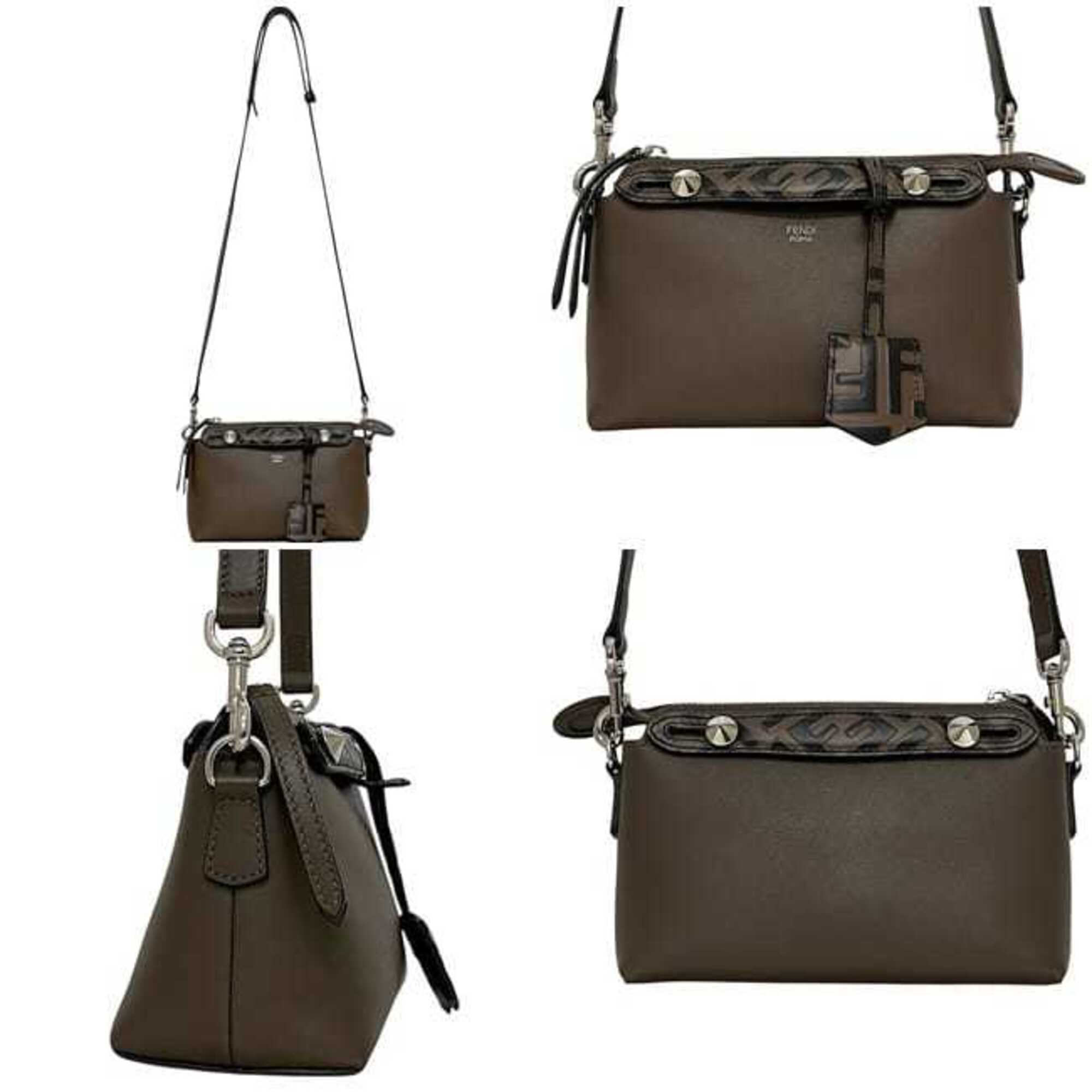 Fendi Beige Brown Leather Shoulder Bag (Pre-Owned)