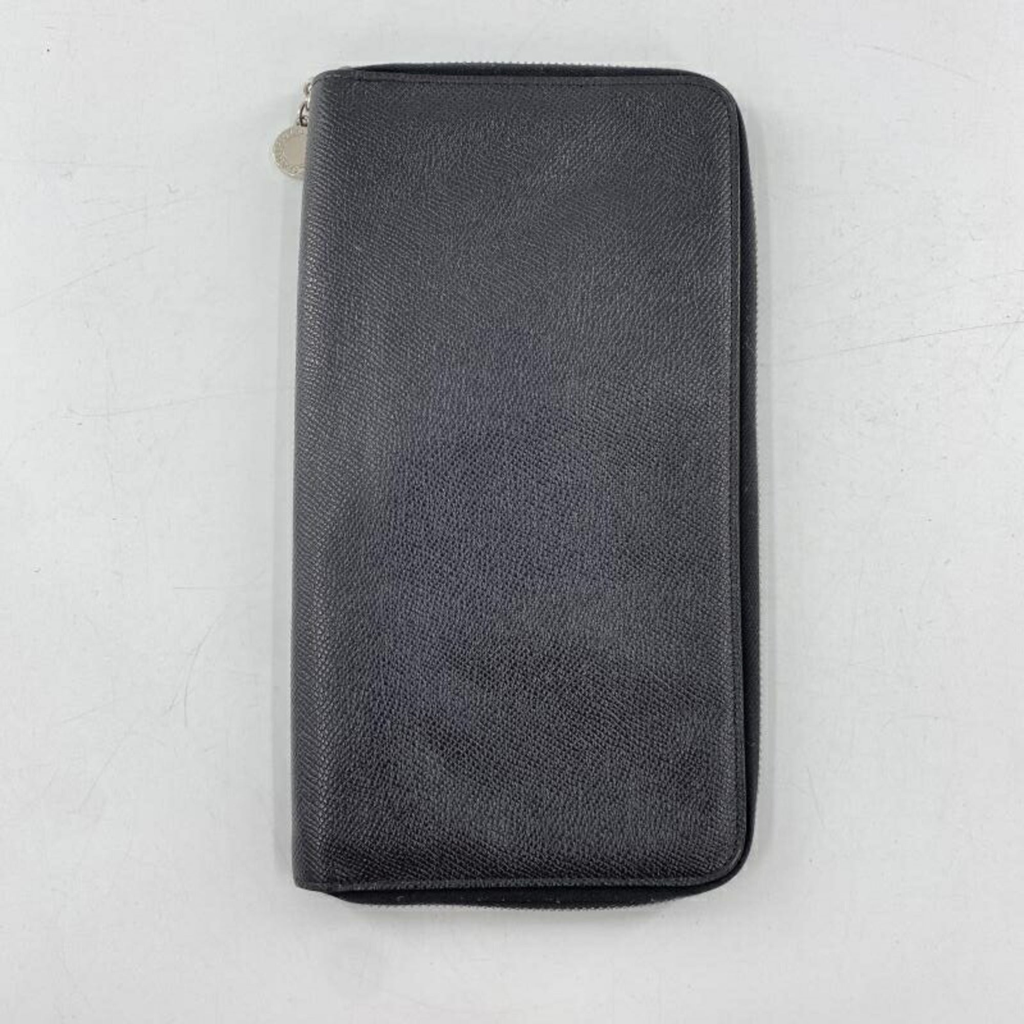 Bvlgari Black Leather Long Wallet (Bi-Fold) (Pre-Owned)