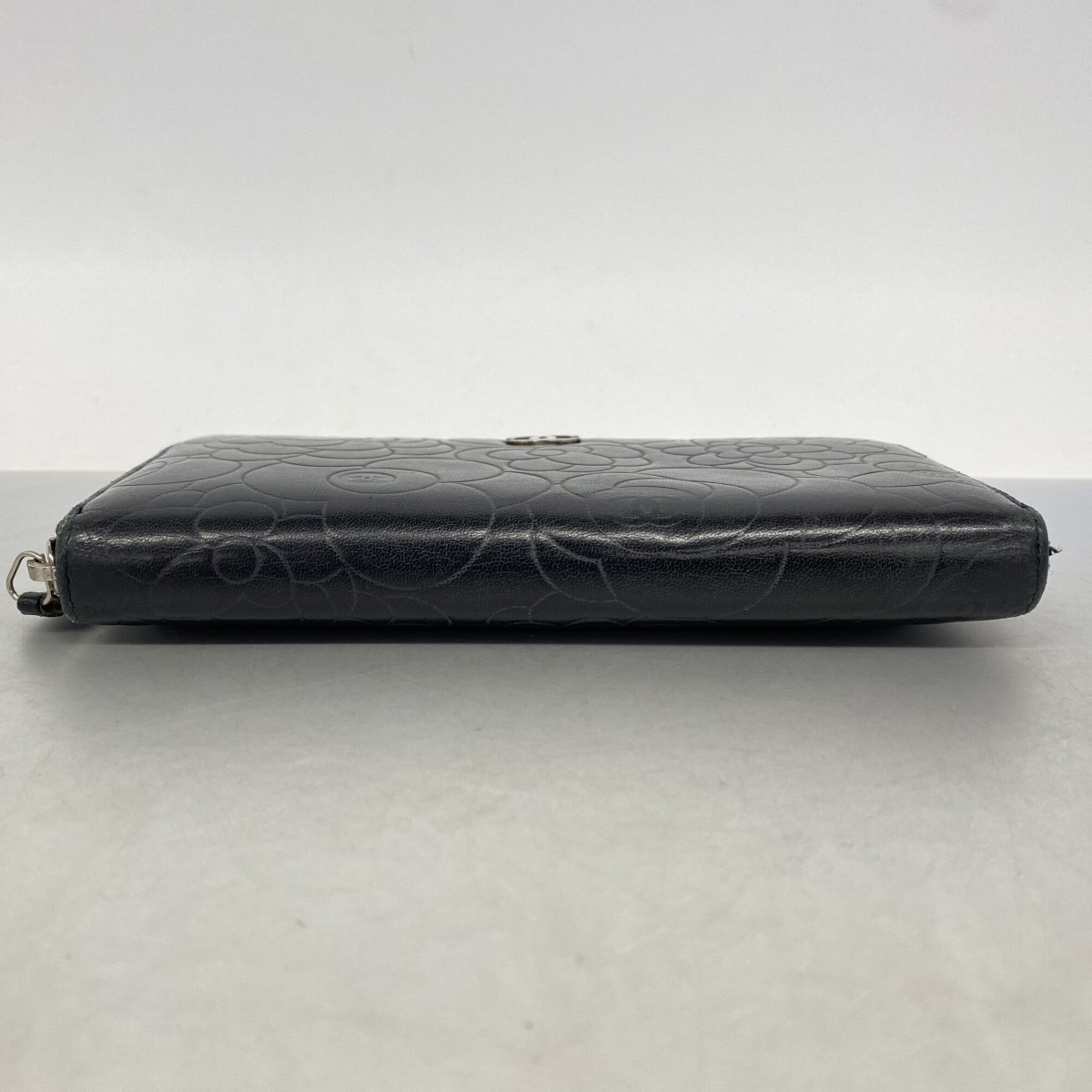 Chanel Black Leather Long Wallet (Bi-Fold) (Pre-Owned)