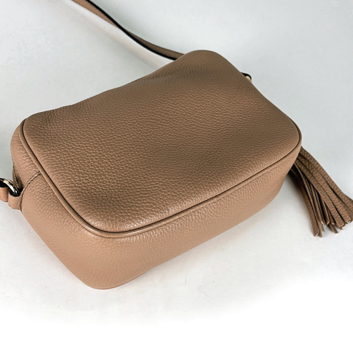 Gucci Soho Beige Leather Shoulder Bag (Pre-Owned)