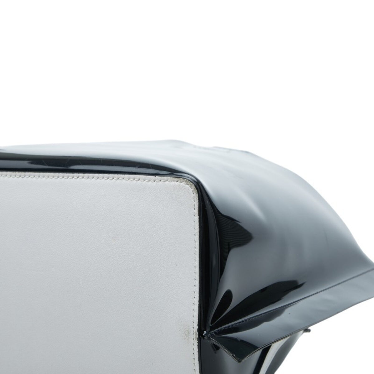 Valentino Black White Pvc Leather Handbag Tote Bag (Pre-Owned)