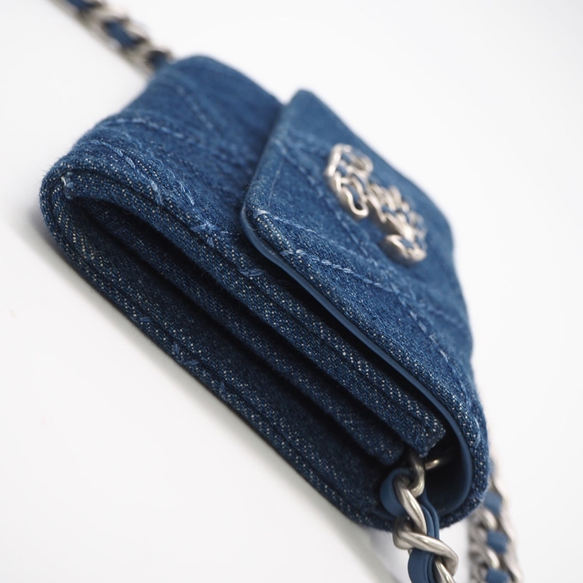 Chanel Denim Blue Denim Leather Shoulder Bag (Pre-Owned)