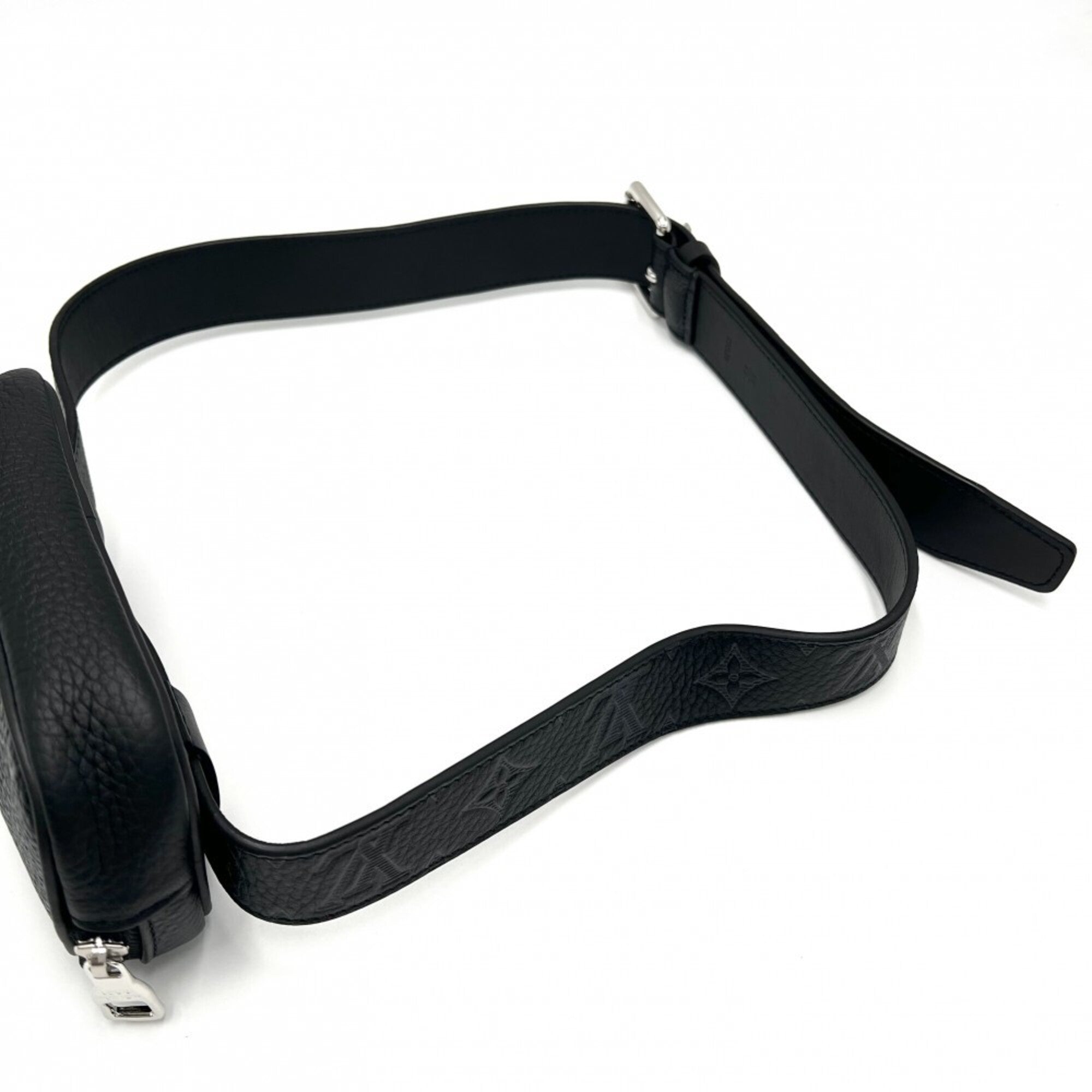 Louis Vuitton Black Leather Fanny Pack (Pre-Owned)