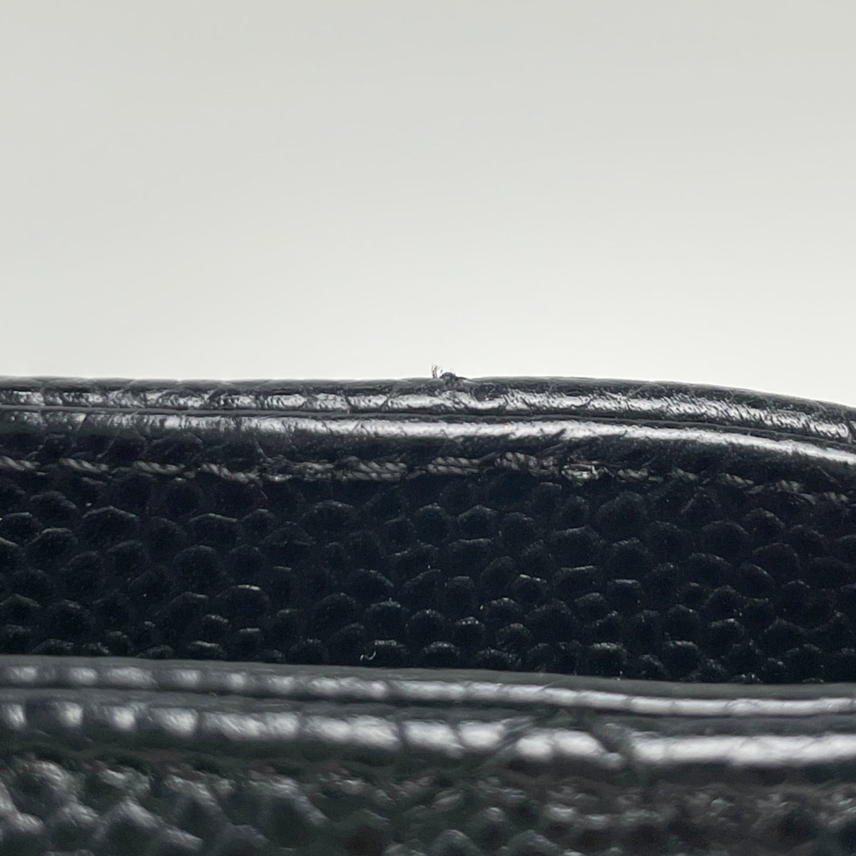 Chanel Black Grained Calfskin Tote Bag (Pre-Owned)