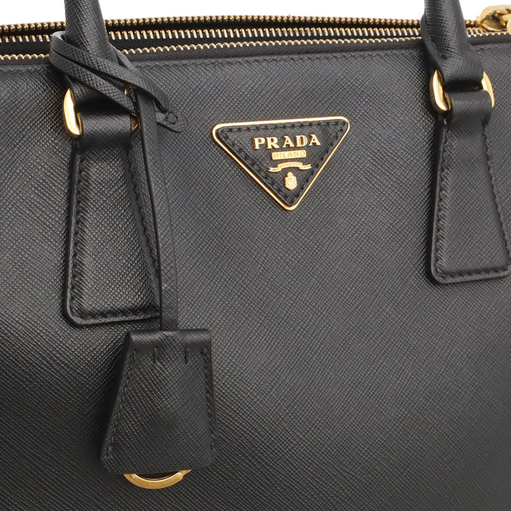 Prada Black Nero Saffiano Handbag (Pre-Owned)