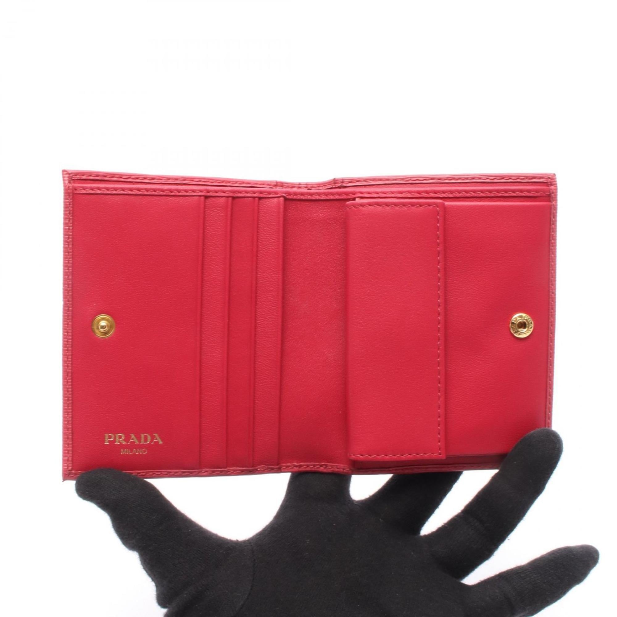 Prada Pink Leather Wallet (Bi-Fold) (Pre-Owned)