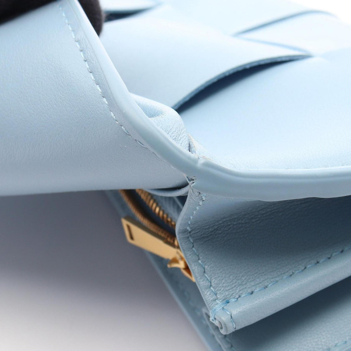 Bottega Veneta Blue Leather Long Wallet (Bi-Fold) (Pre-Owned)
