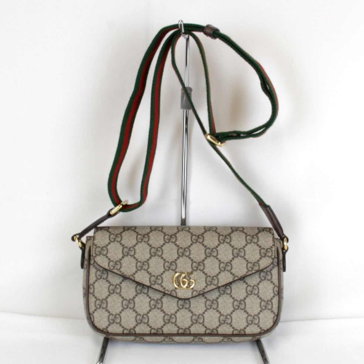 Gucci Brown Gg Supreme Shoulder Bag (Pre-Owned)