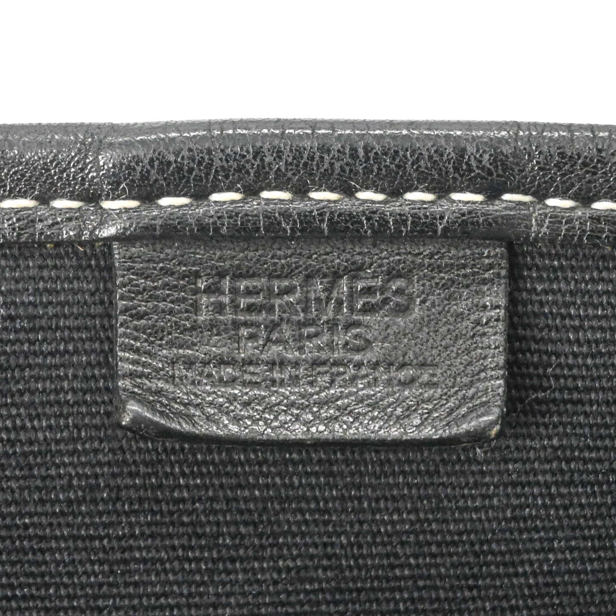 Hermes Black Toile H Leather Shoulder Bag (Pre-Owned)